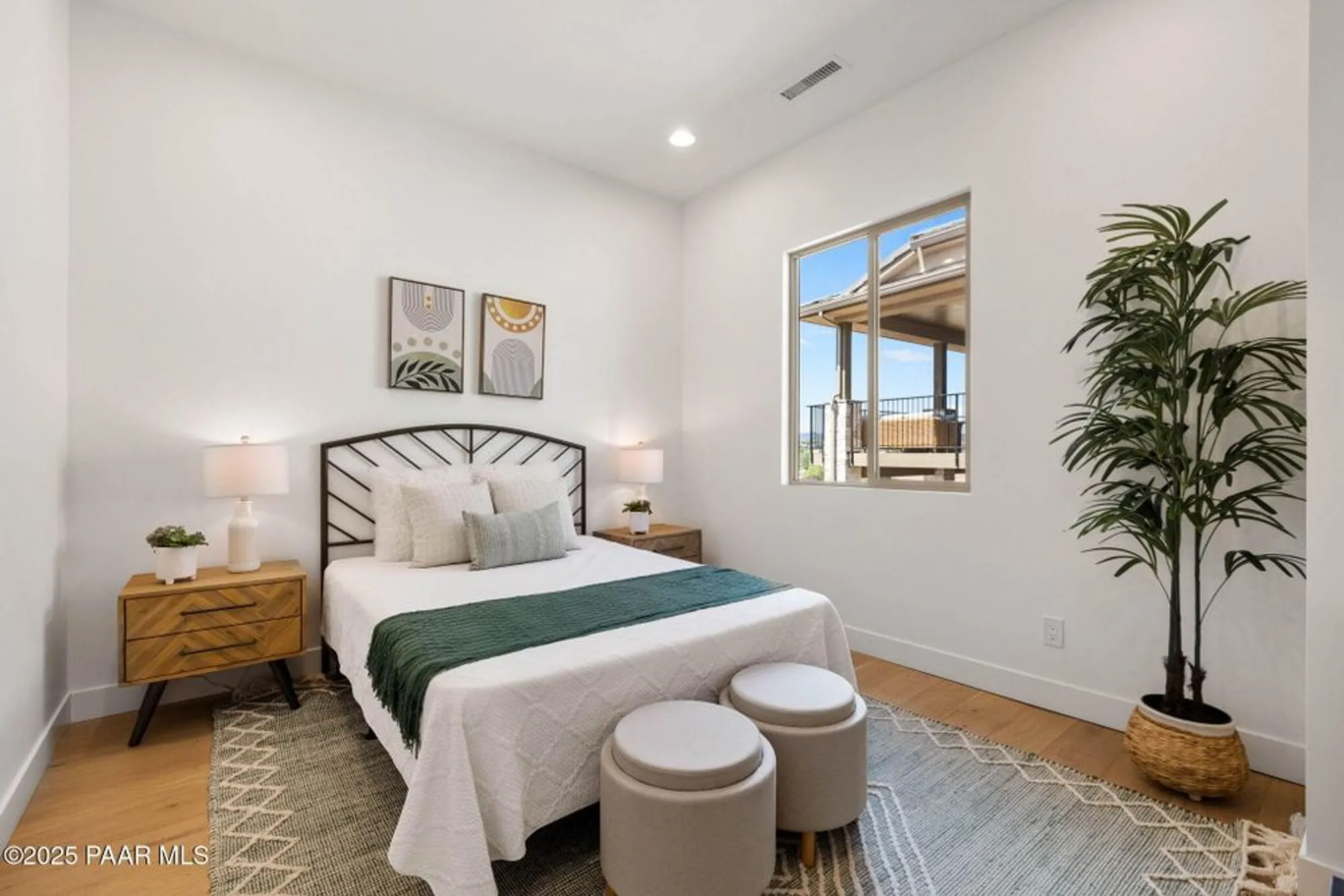 Property Slideshow image 34 of 49 | 1109 s lakeview dr, Prescott, AZ, 86301