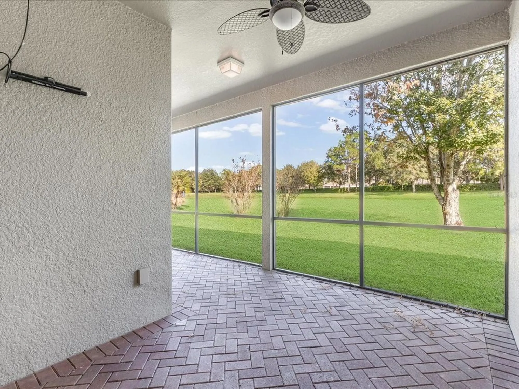 Property Slideshow image 22 of 28 | 5347 cappleman loop, Brooksville, FL, 34601