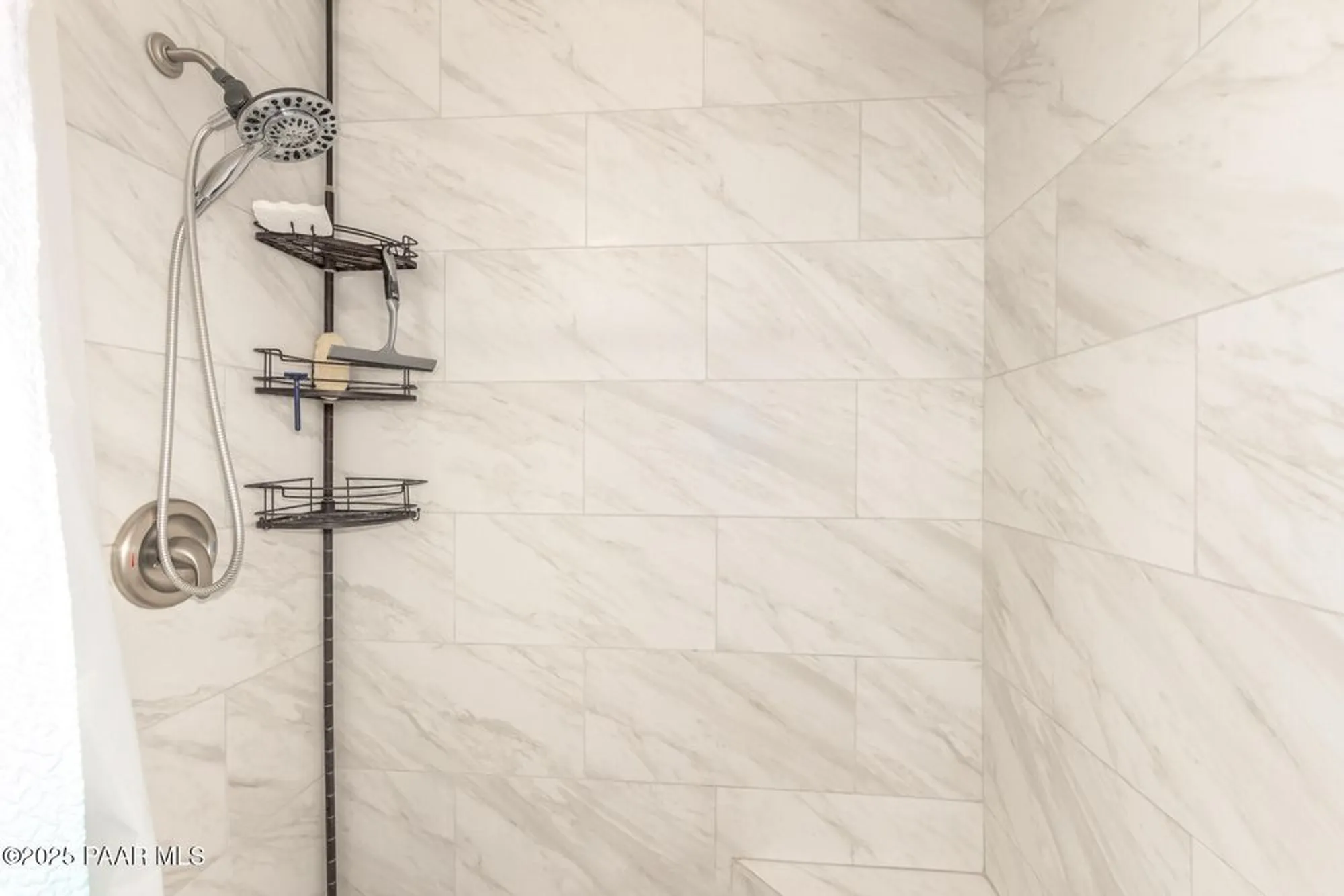 Property Slideshow image 18 of 29 | 10213 w kingswood cir, Sun City, AZ, 85351