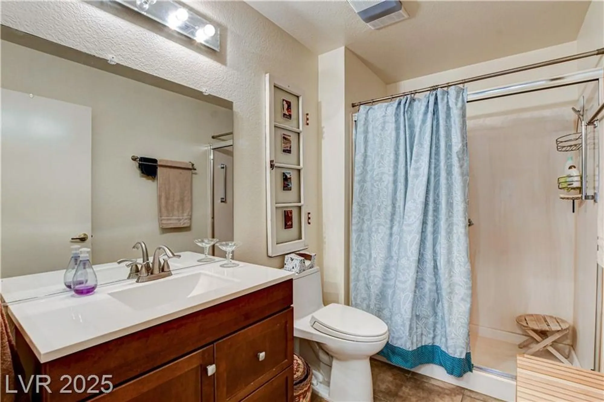 Property Slideshow image 18 of 21 | 9061 gemstone dr, Las Vegas, NV, 89134