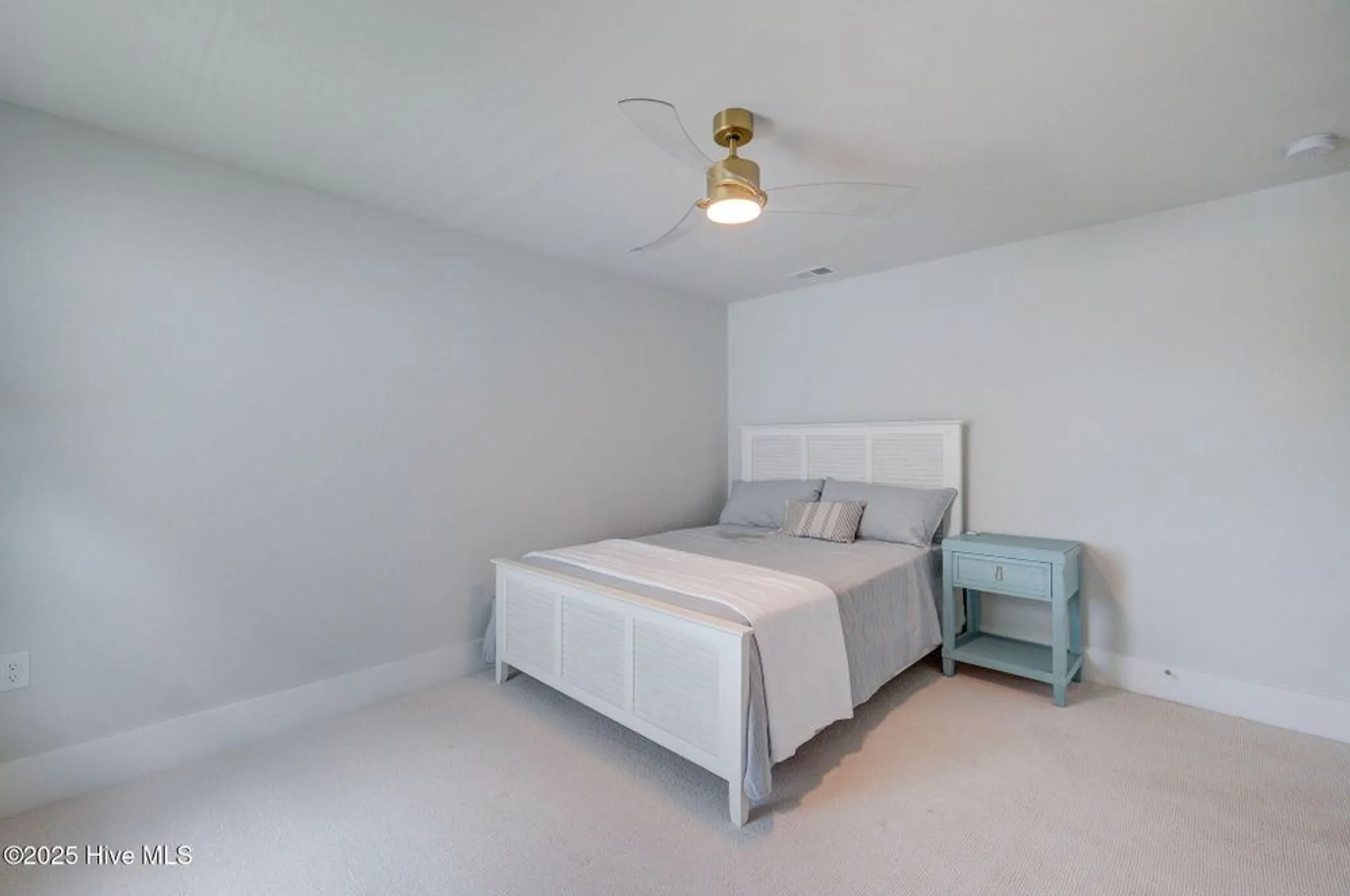 Property Slideshow image 41 of 109 | 1368 trisail ter, Wilmington, NC, 28412