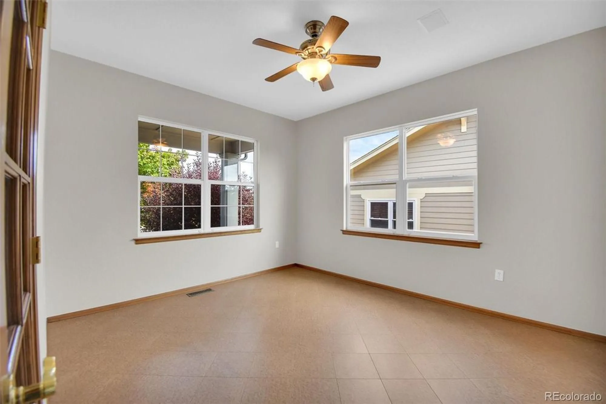 Property Slideshow image 6 of 34 | 23464 e heritage pkwy, Aurora, CO, 80016