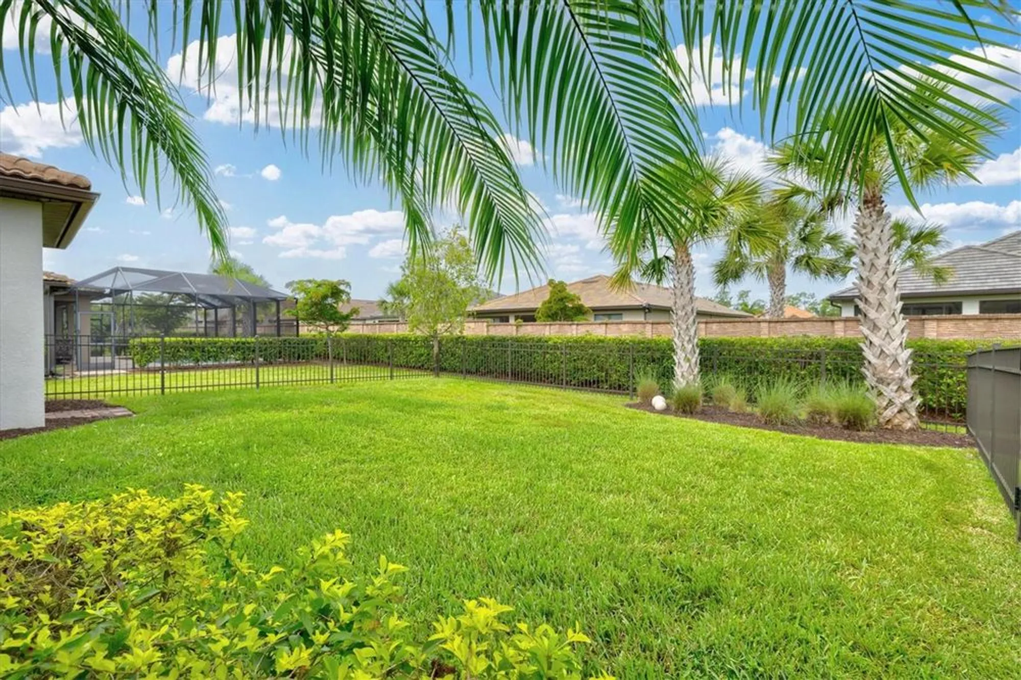 Property Slideshow image 38 of 80 | 16710 ellsworth ave, Bradenton, FL, 34202