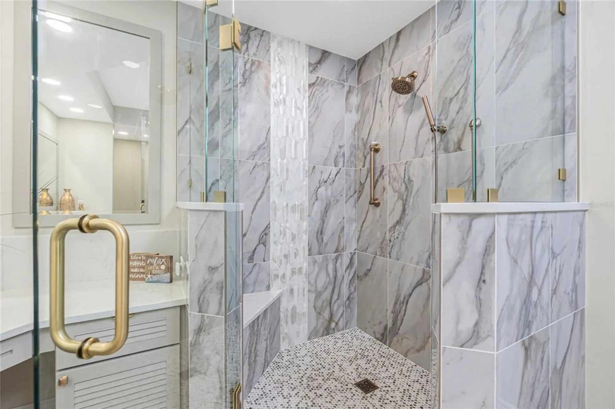 Property Slideshow image 27 of 65 | 3313 sunset key cir 701, Punta Gorda, FL, 33955