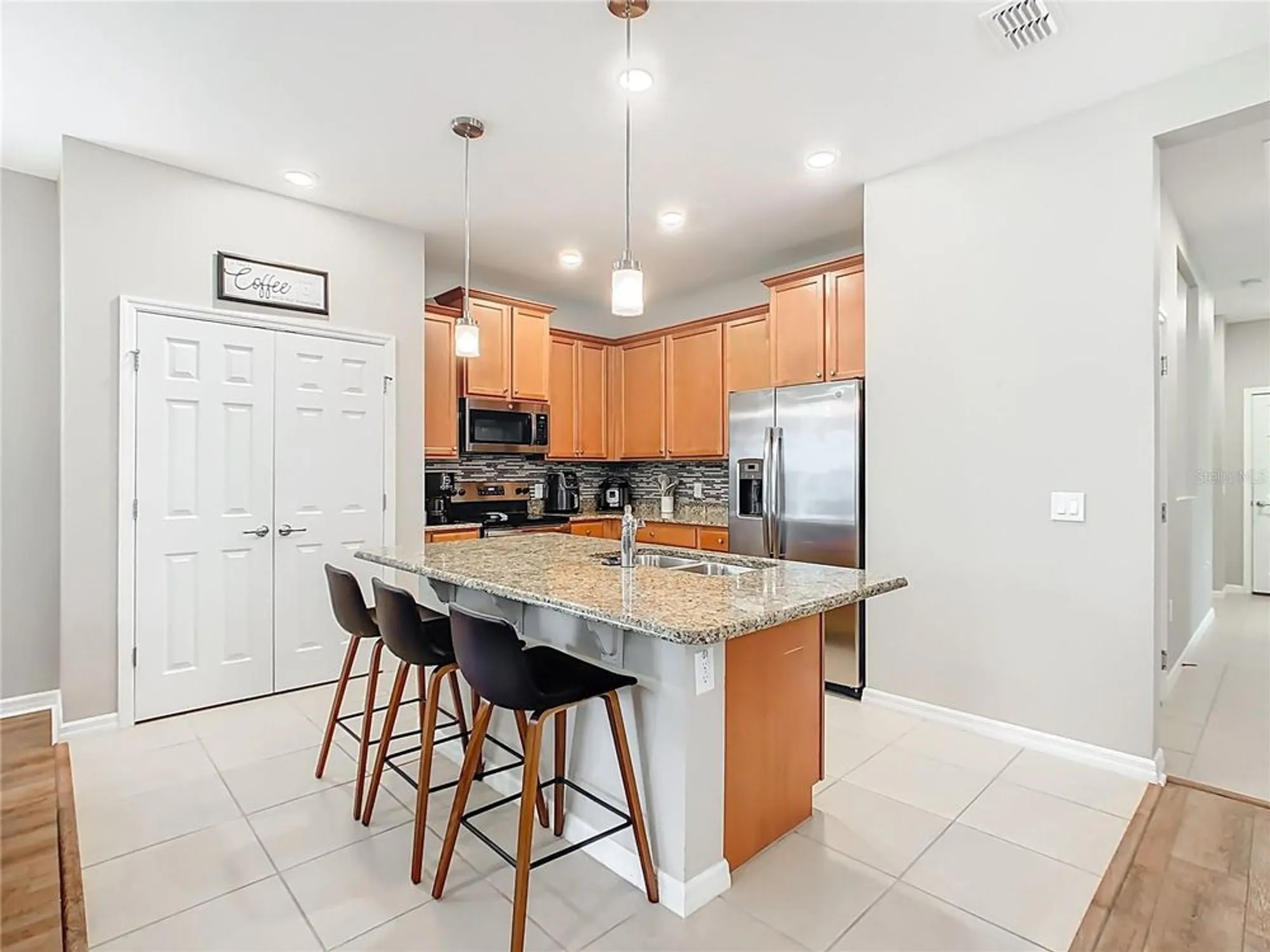 Property Slideshow image 9 of 60 | 2009 lazio loop, Poinciana, FL, 34759