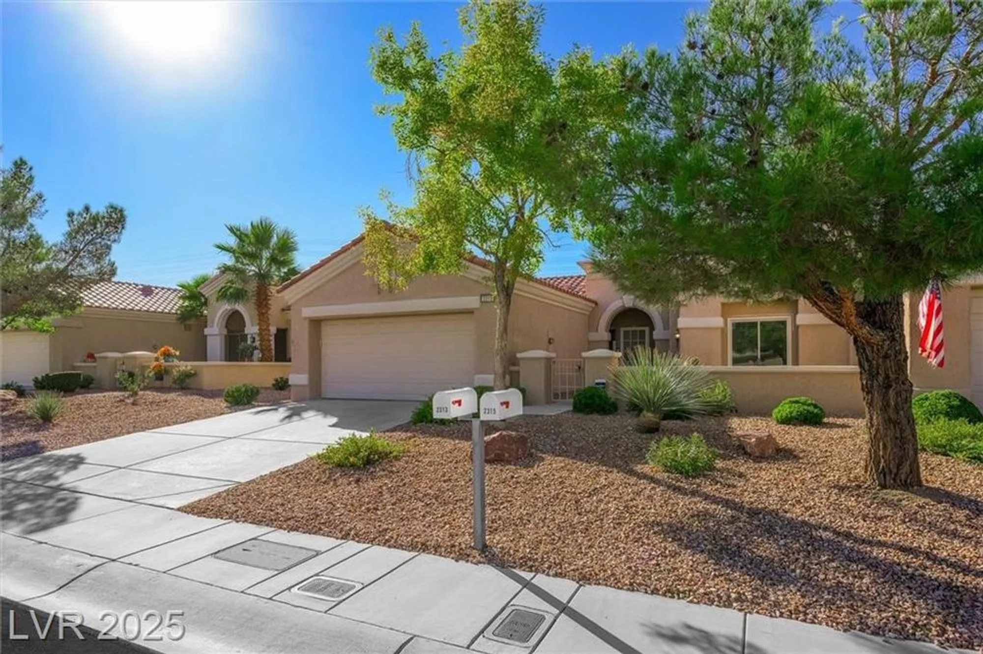 Property Slideshow image 8 of 40 | 2313 sun cliffs st, Las Vegas, NV, 89134