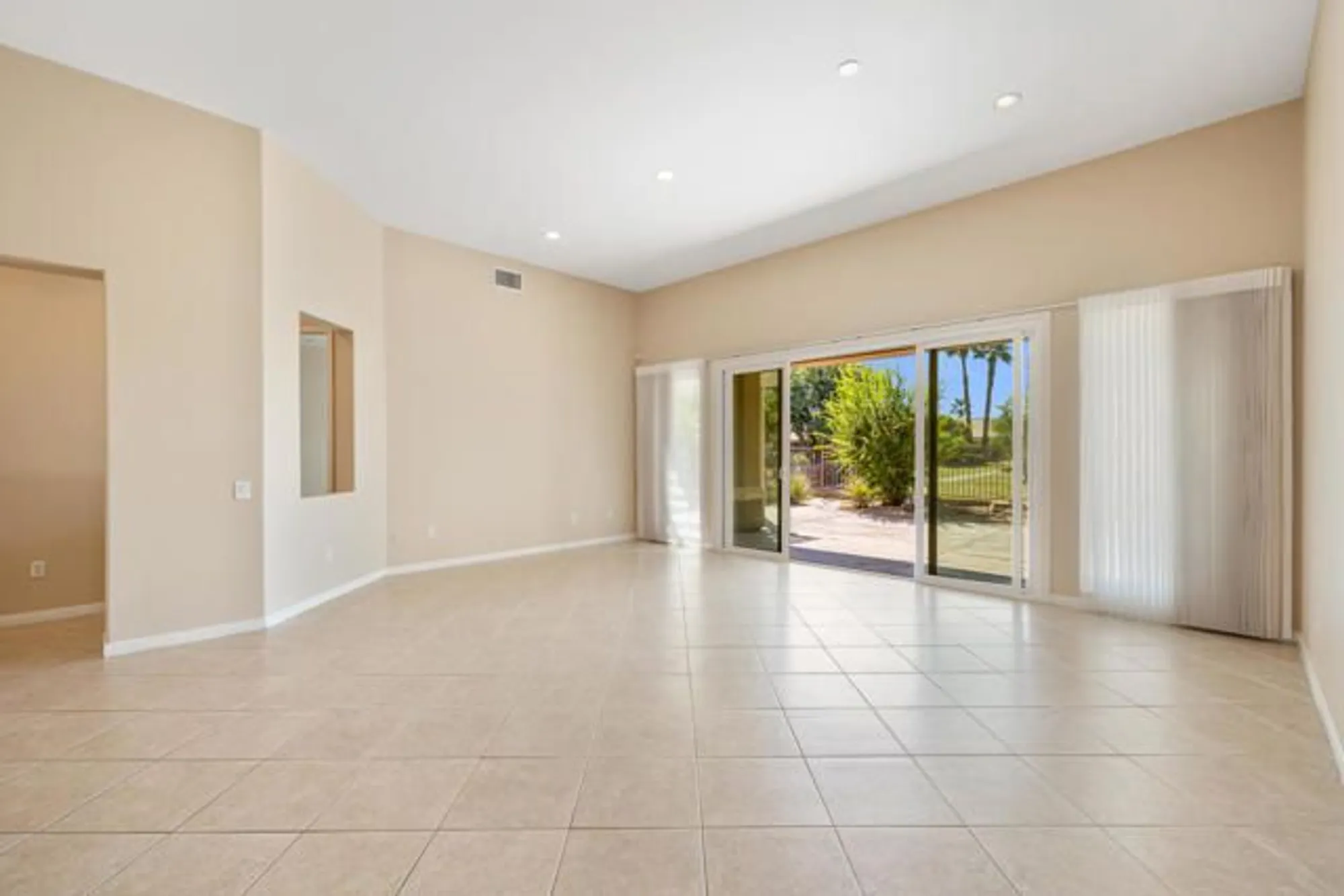 Property Slideshow image 9 of 55 | 78625 sunrise canyon ave, Palm Desert, CA, 92211