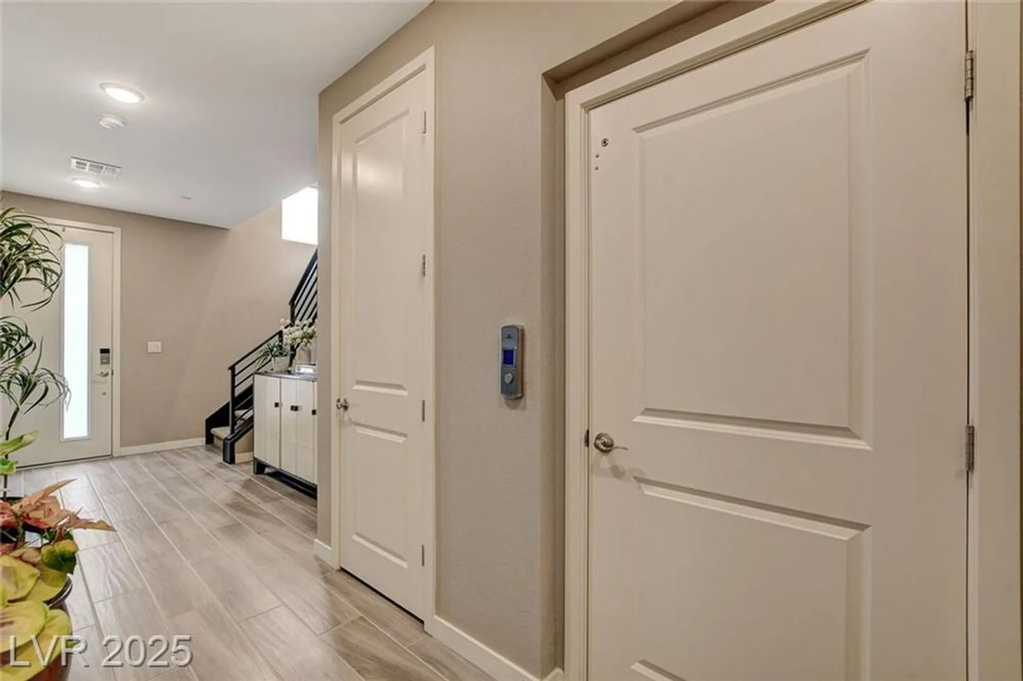 Property Slideshow image 12 of 57 | 4336 guava ct n/a, Las Vegas, NV, 89135