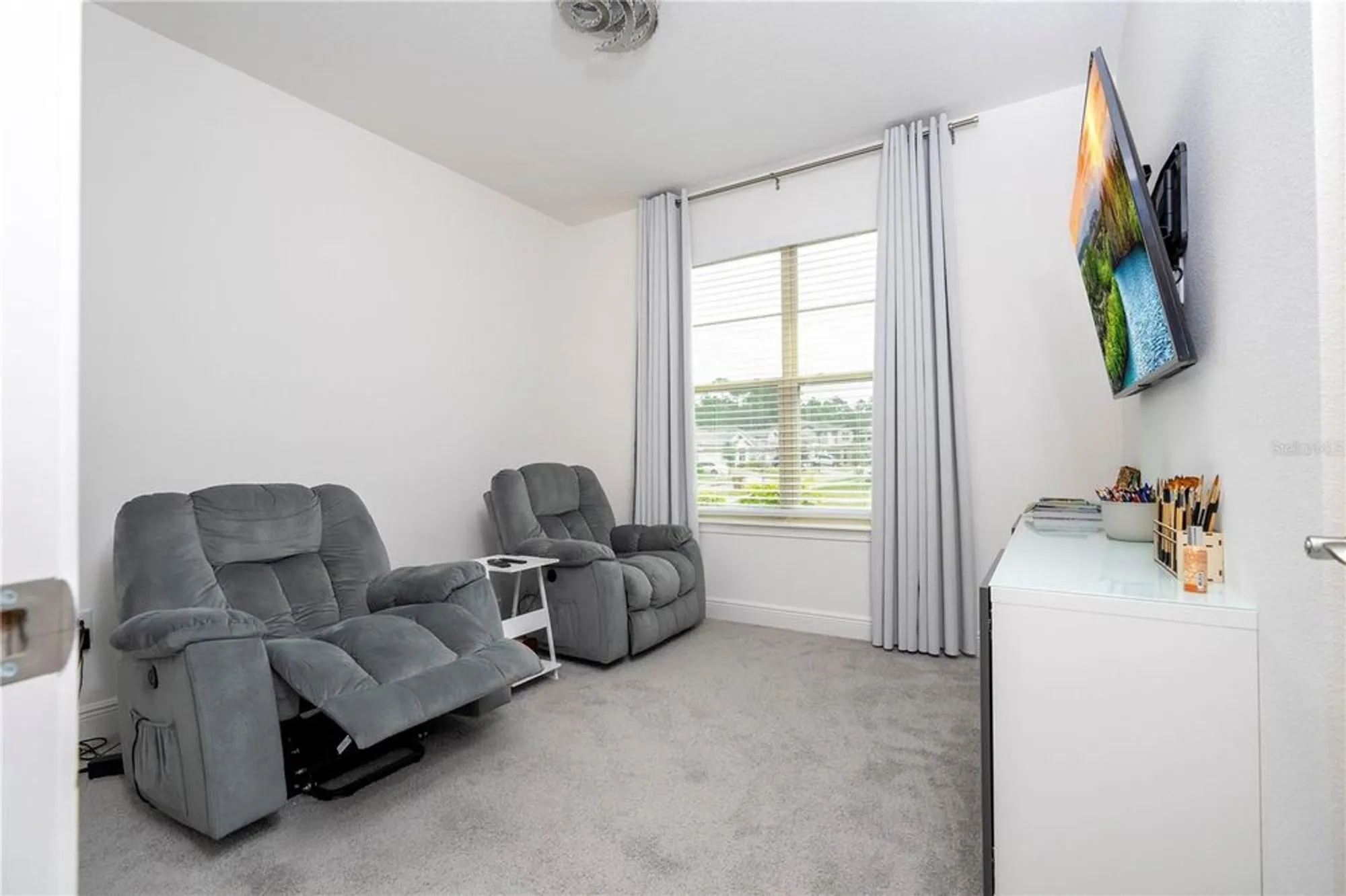 Property Slideshow image 27 of 68 | 3116 oxbow ct, Harmony, FL, 34773