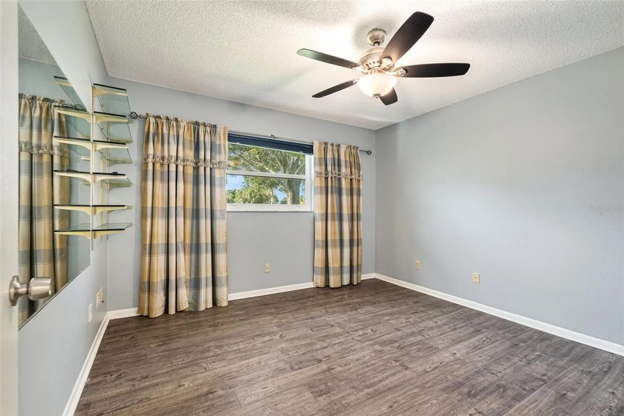 Property Slideshow image 17 of 35 | 382 club manor dr, Sun City Center, FL, 33573