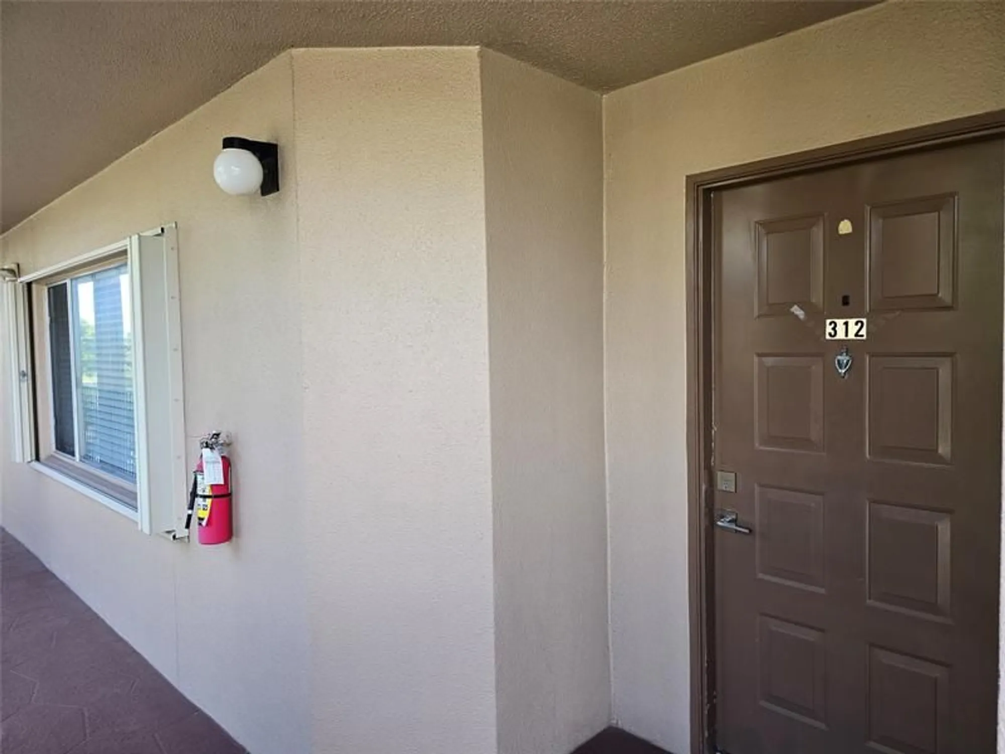 Property Slideshow image 5 of 40 | 1200 sw 137th ave 312e, Pembroke Pines, FL, 33027