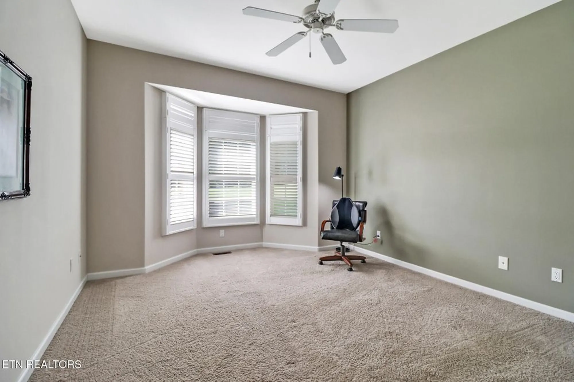 Property Slideshow image 29 of 52 | 123 lafayette pt apt 1, Crossville, TN, 38558