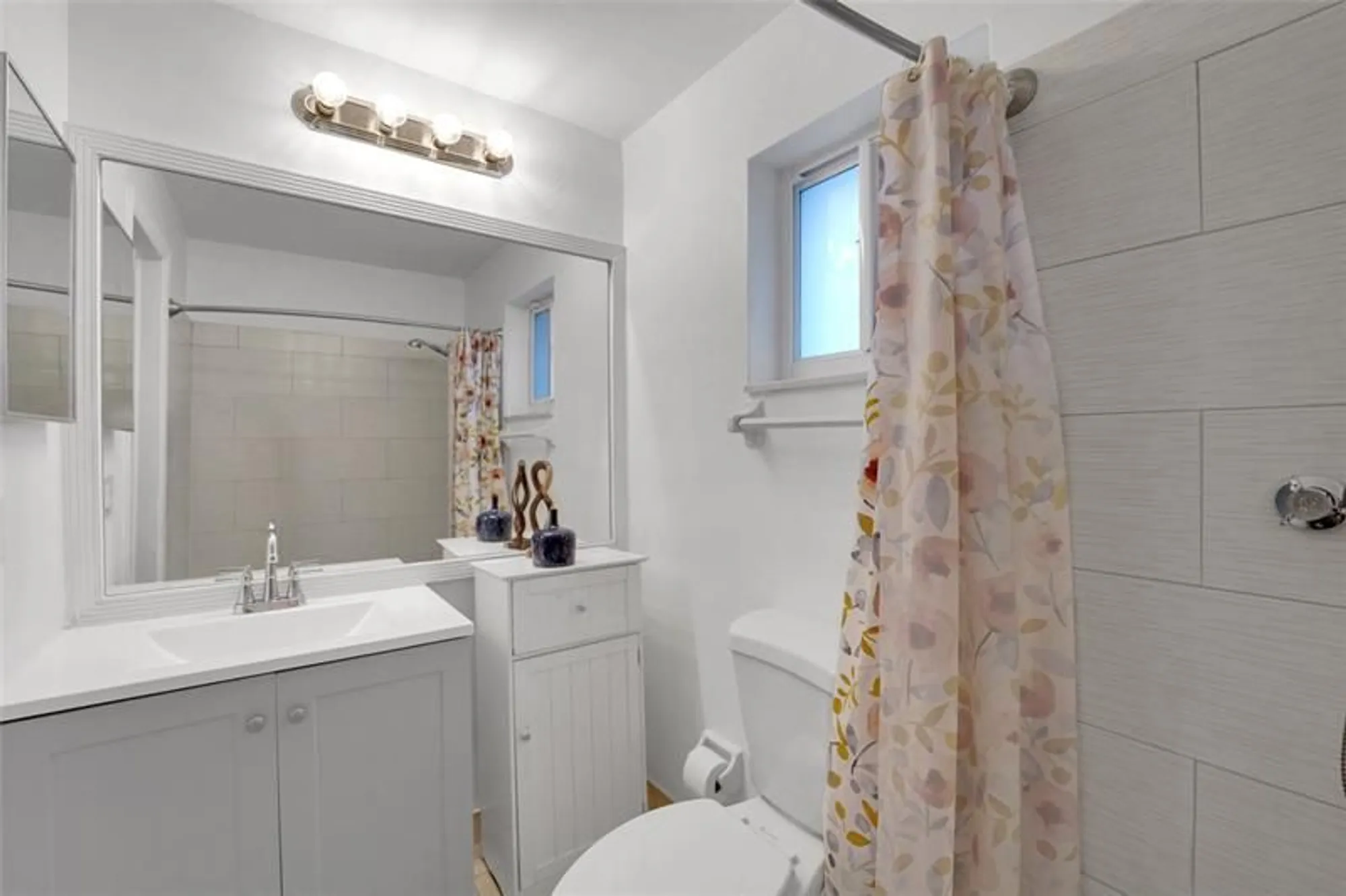 Property Slideshow image 40 of 58 | 260 s golf blvd, Pompano Beach, FL, 33064