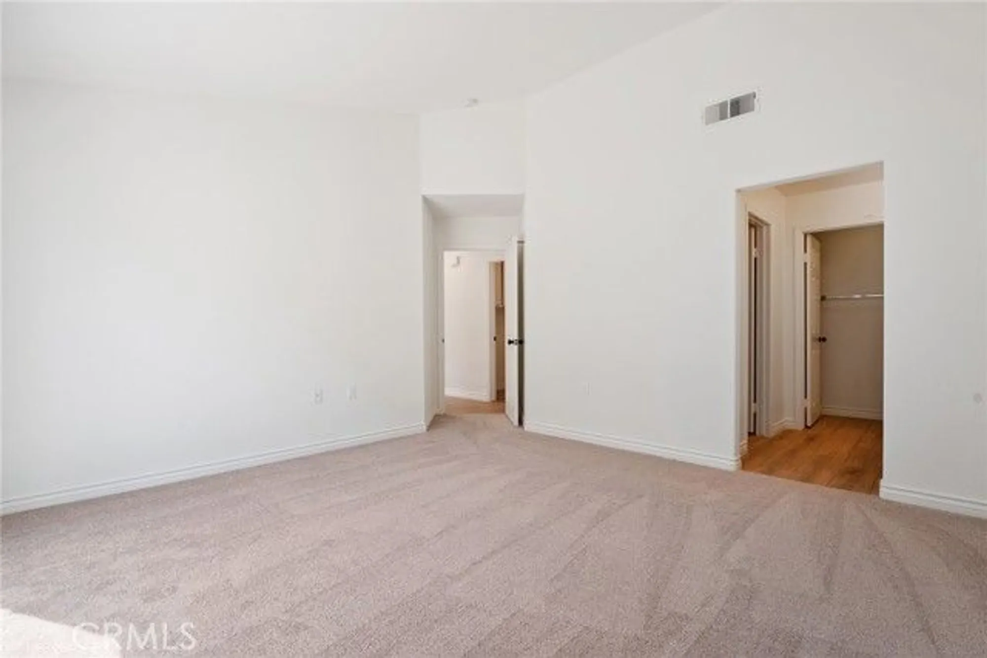 Property Slideshow image 29 of 52 | 2024 tulip ave, Simi Valley, CA, 93063