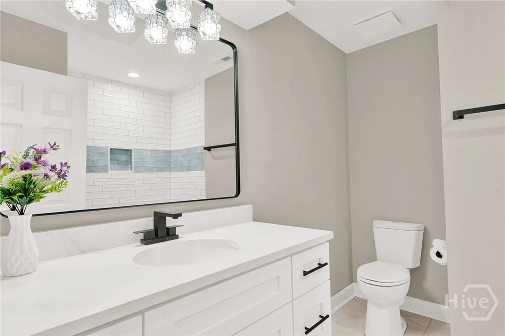 Property Slideshow image 24 of 54 | 5 fletcher ln, Savannah, GA, 31411