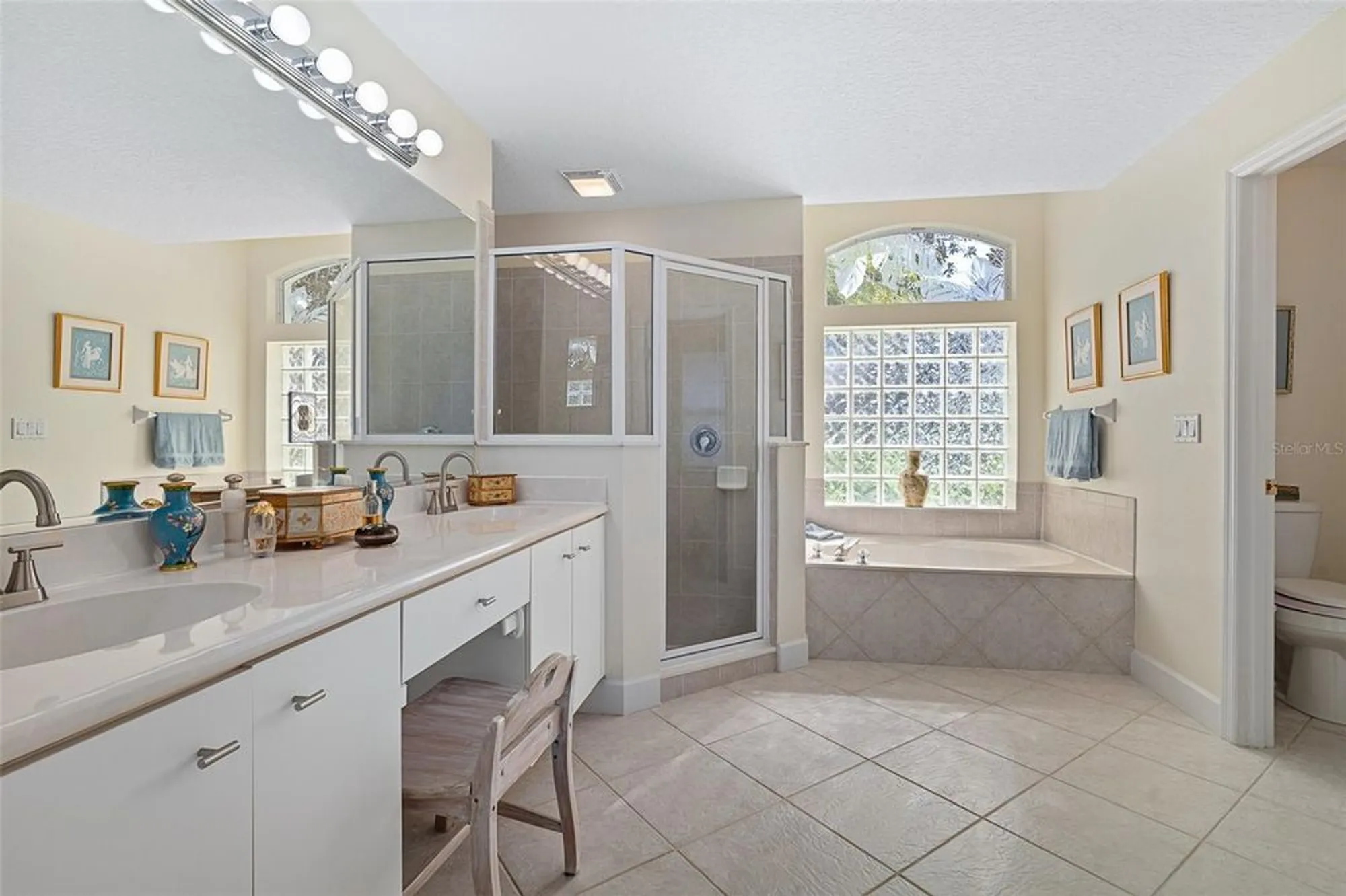 Property Slideshow image 26 of 80 | 1216 hampstead ln, Ormond Beach, FL, 32174