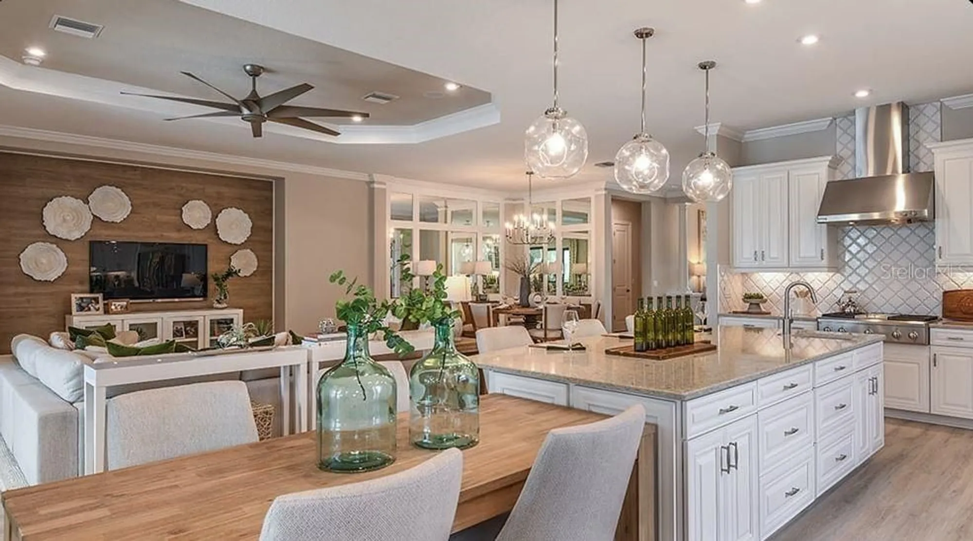 Property Slideshow image 16 of 39 | 14907 contenta loop, Bradenton, FL, 34211