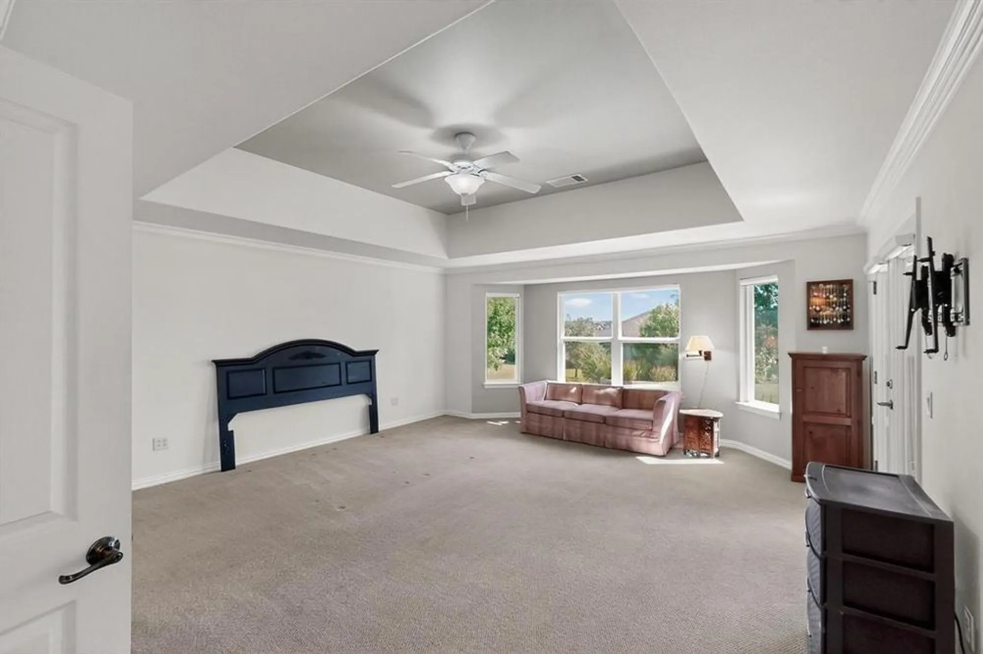 Property Slideshow image 19 of 39 | 8717 sarasota, Denton, TX, 76207