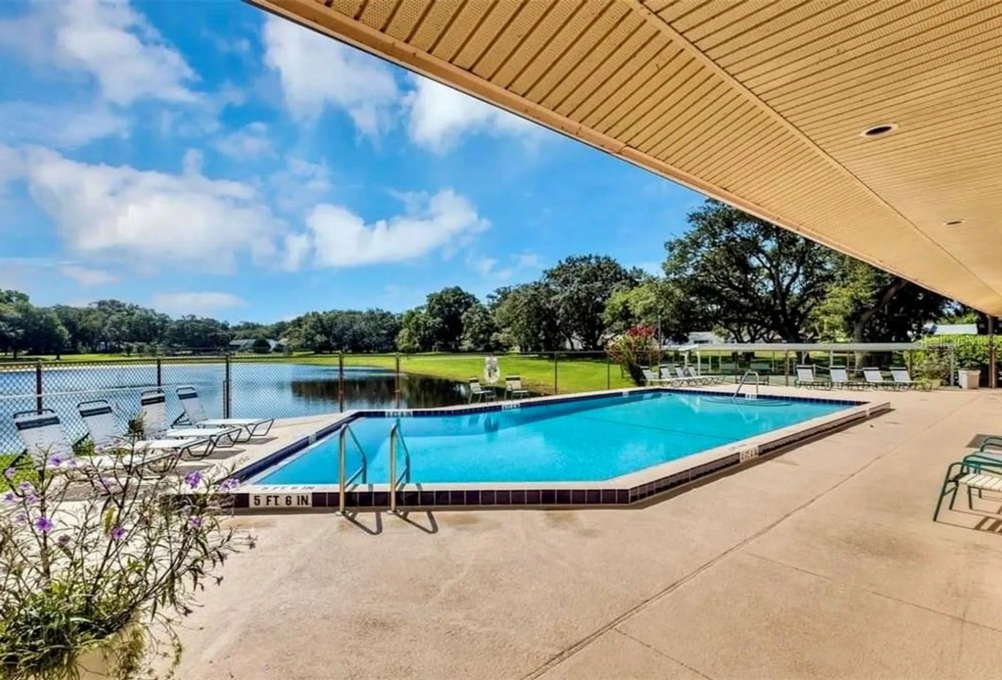 Property Slideshow image 25 of 29 | 2105 greenlaw ct # 2105, Leesburg, FL, 34788