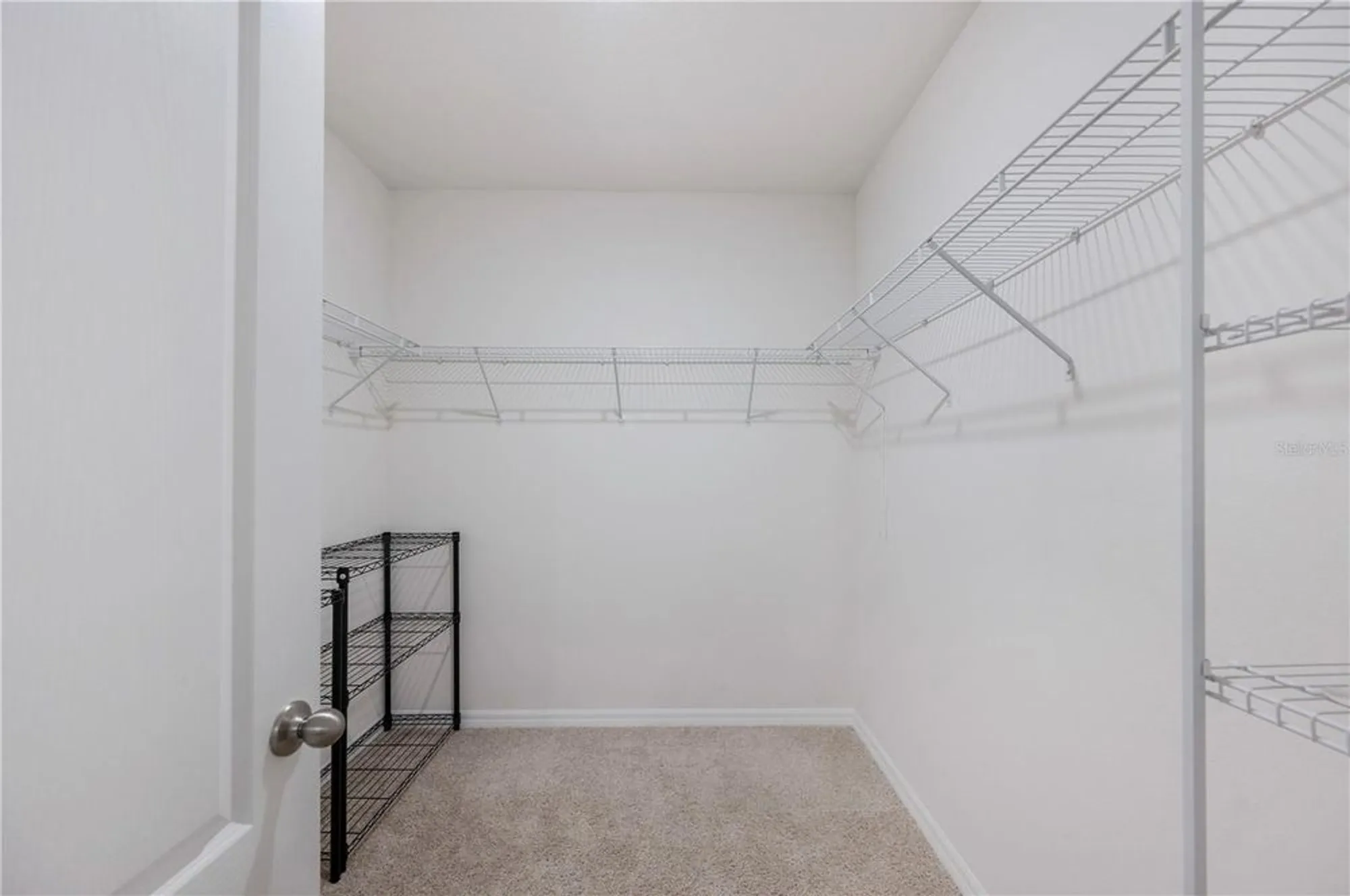Property Slideshow image 28 of 41 | 2719 grandbury grove rd, Lakeland, FL, 33811
