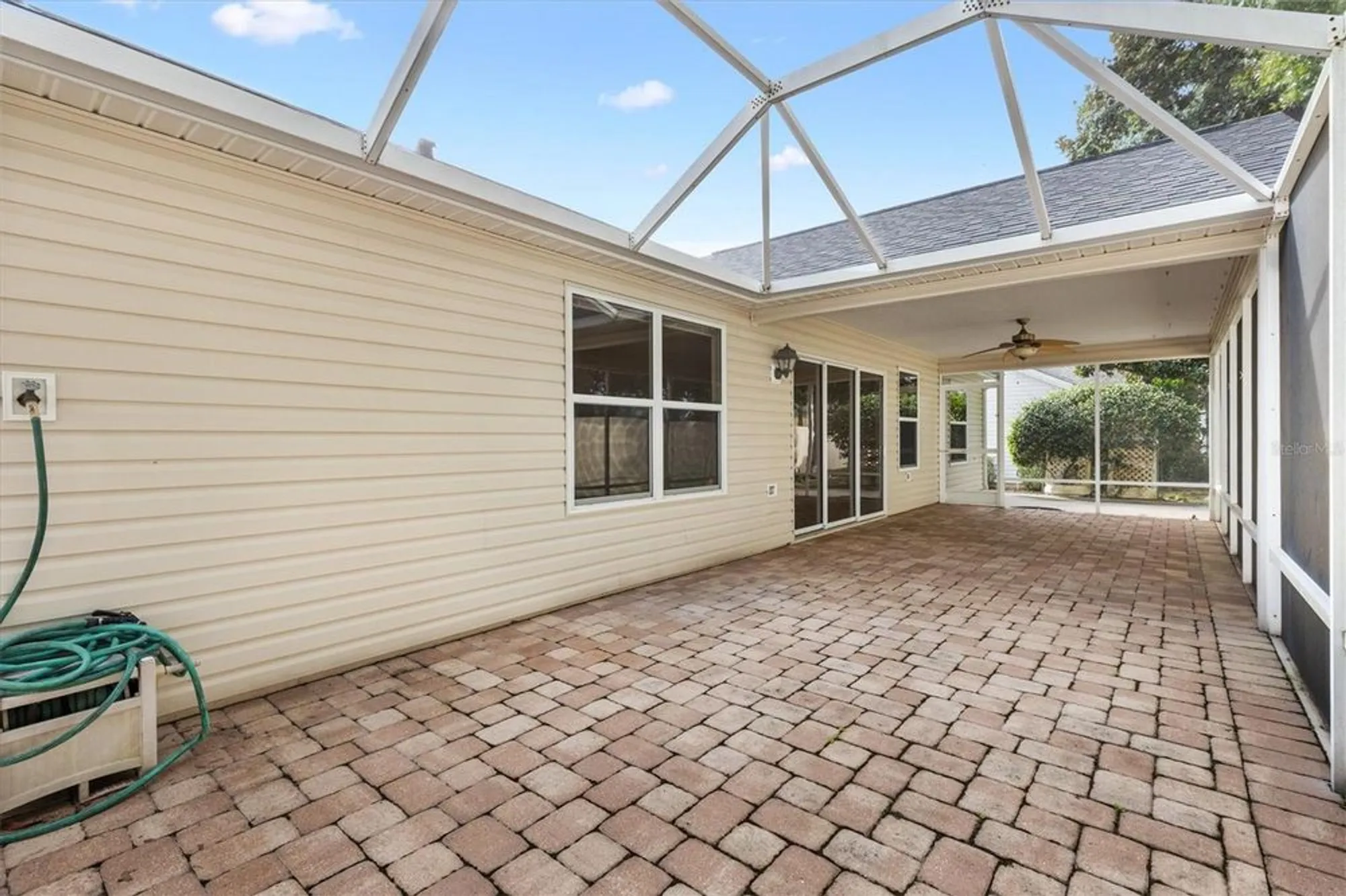 Property Slideshow image 37 of 46 | 2573 caribe dr, The Villages, FL, 32162