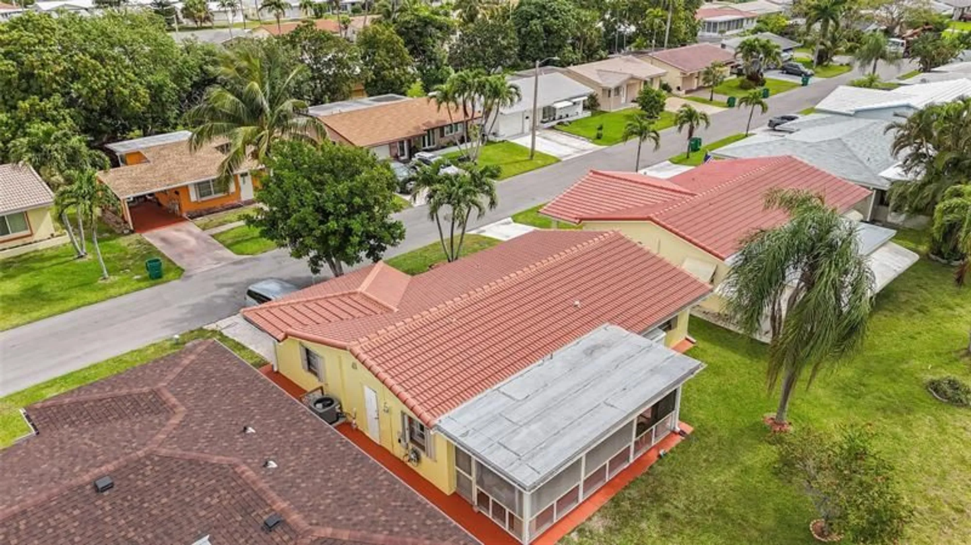 Property Slideshow image 40 of 55 | 4510 nw 45th ct, Tamarac, FL, 33319