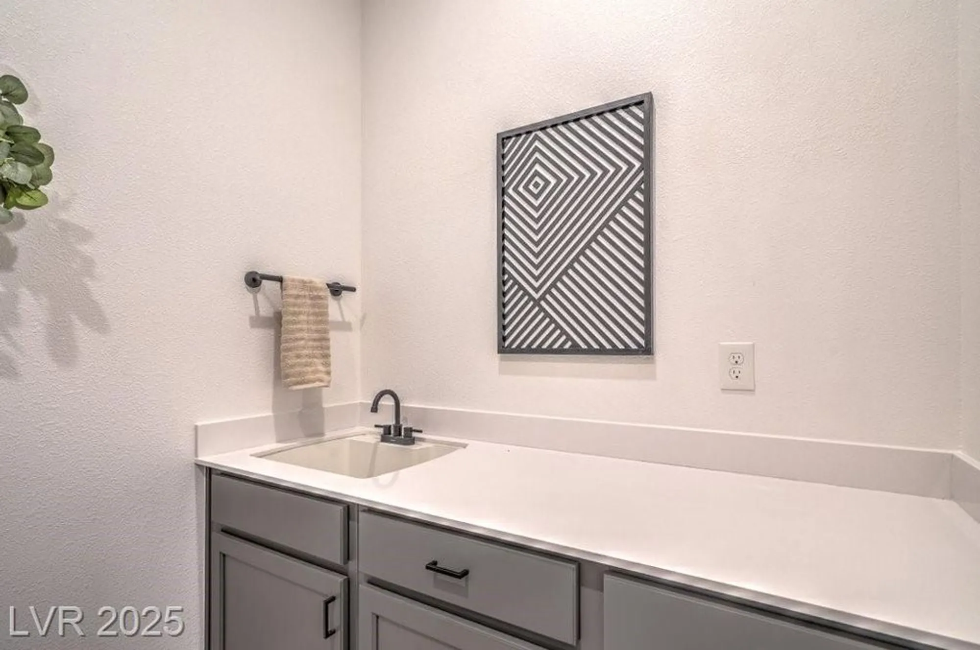 Property Slideshow image 37 of 74 | 6776 steel mist st, Las Vegas, NV, 89148