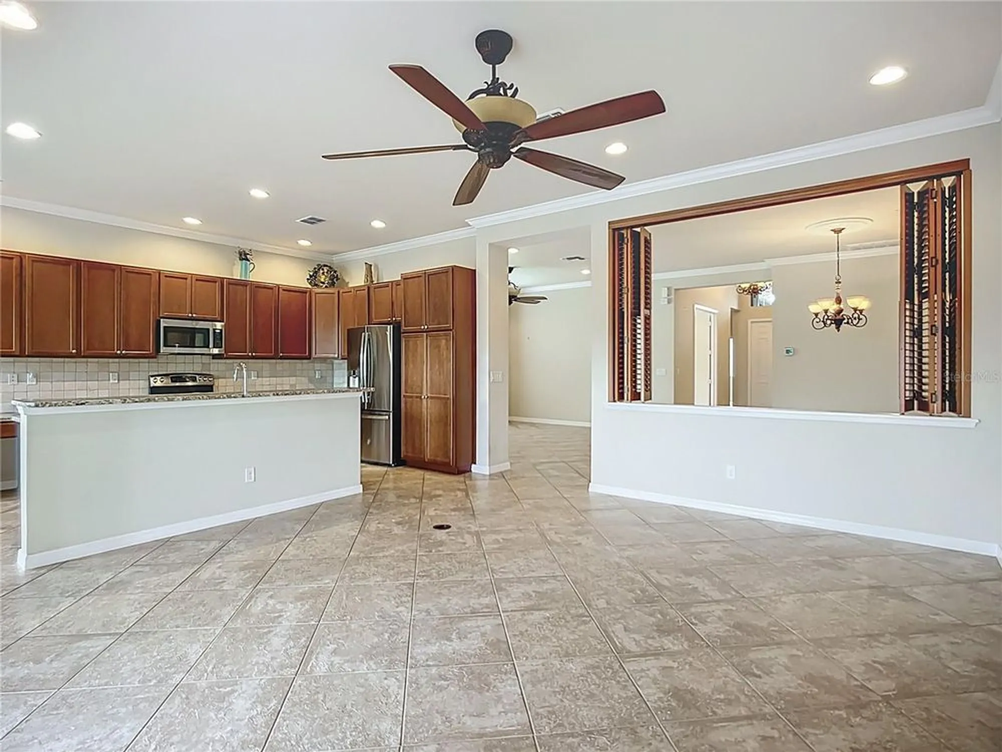 Property Slideshow image 19 of 80 | 16113 cape coral dr, Wimauma, FL, 33598