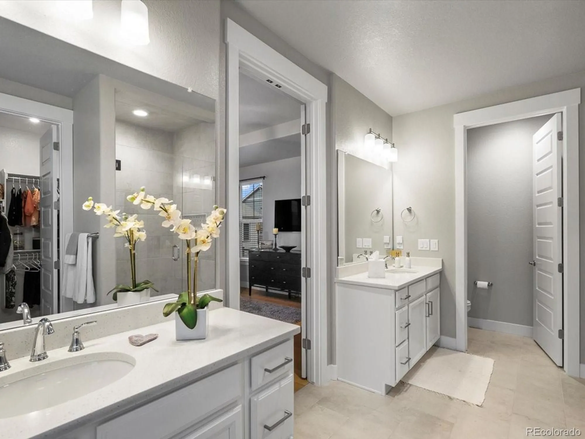 Property Slideshow image 13 of 38 | 9035 s shawnee ct, Aurora, CO, 80016