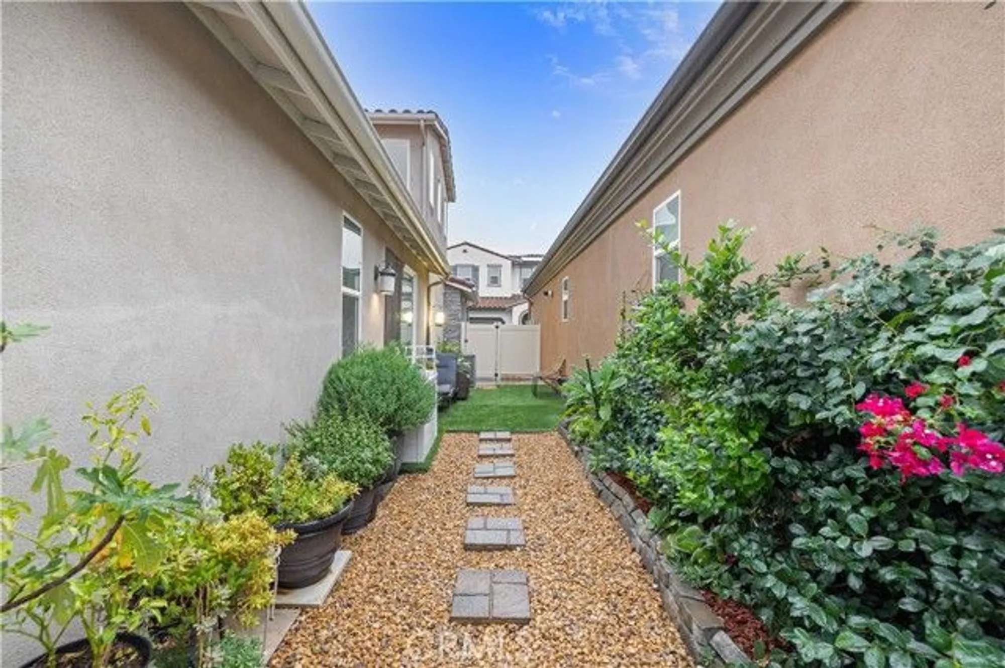 Property Slideshow image 45 of 55 | 20608 galloway dr, Santa Clarita, CA, 91350