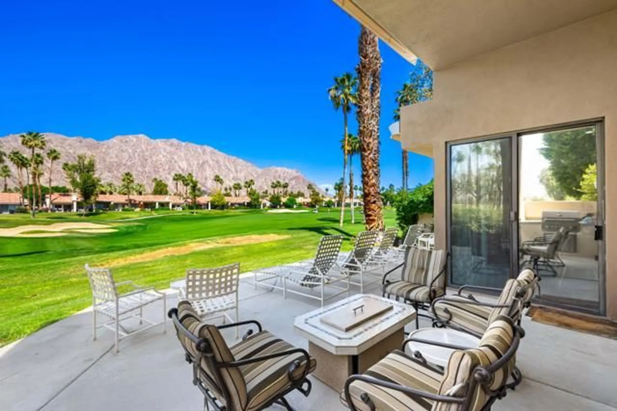 Property Slideshow image 23 of 24 | 55105 oakhill, La Quinta, CA, 92253