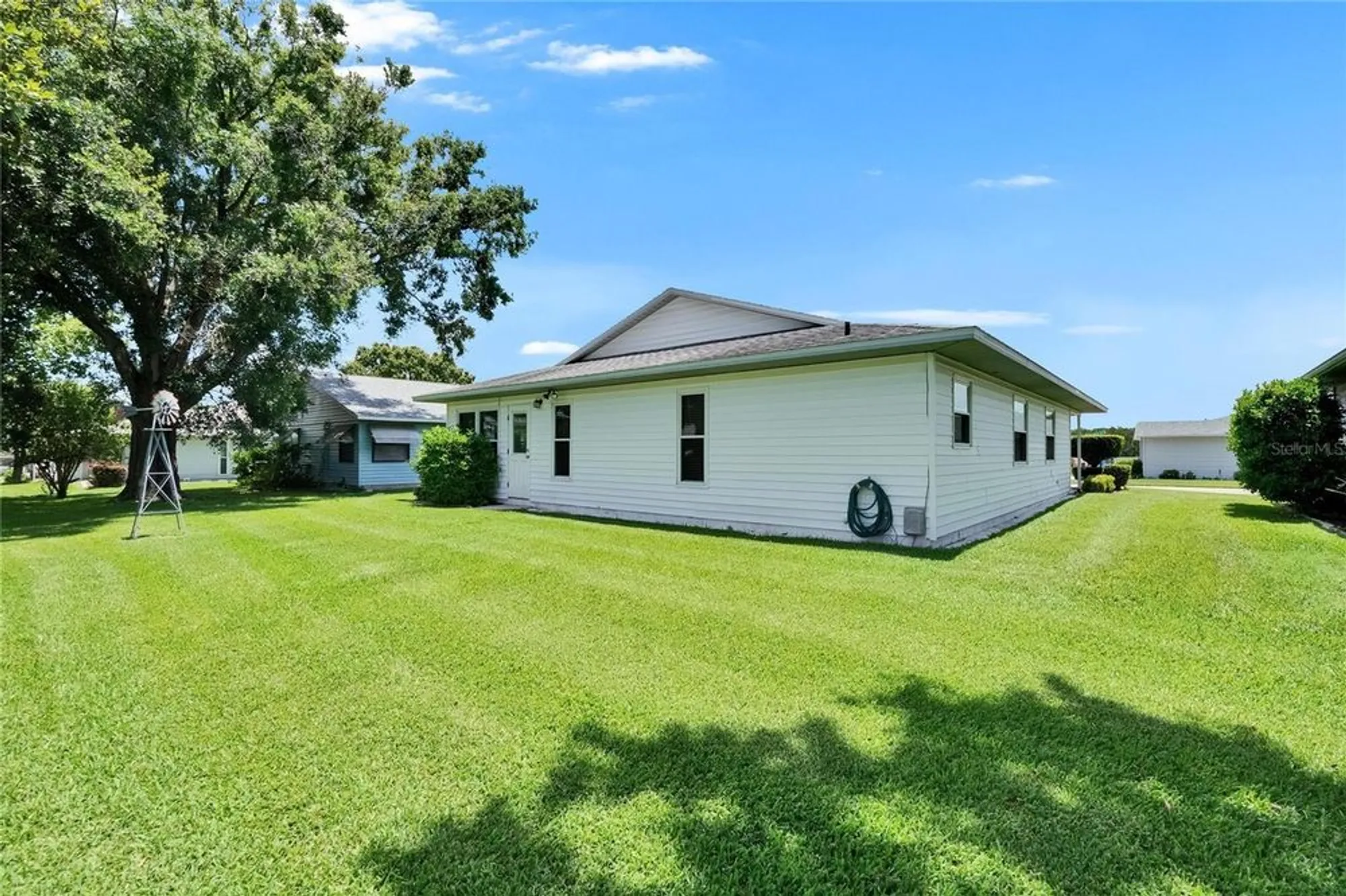 Property Slideshow image 43 of 94 | 3154 prairie dunes cir, Lakeland, FL, 33810