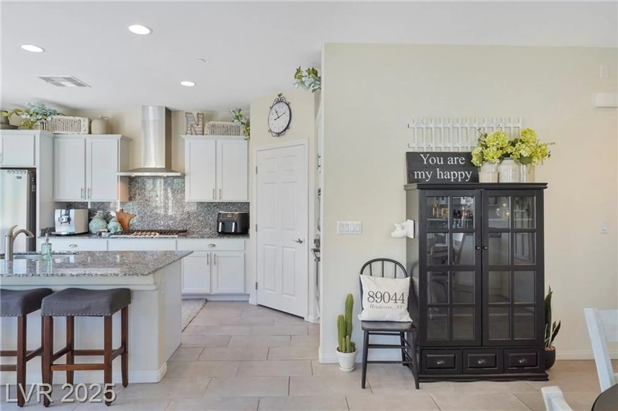 Property Slideshow image 26 of 68 | 1844 wolfcreek falls ct, Henderson, NV, 89044