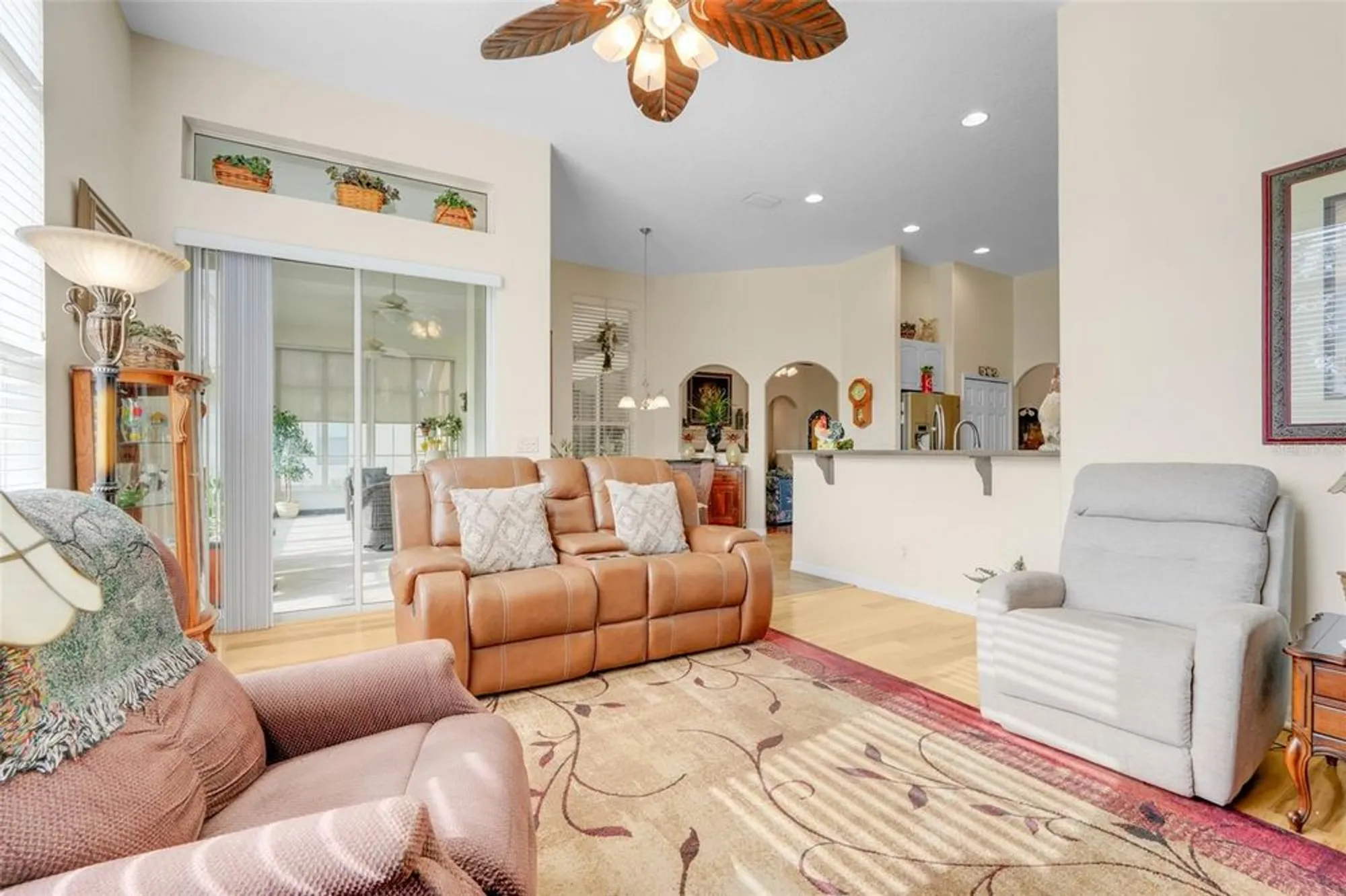 Property Slideshow image 11 of 40 | 27303 stoney brook dr, Leesburg, FL, 34748