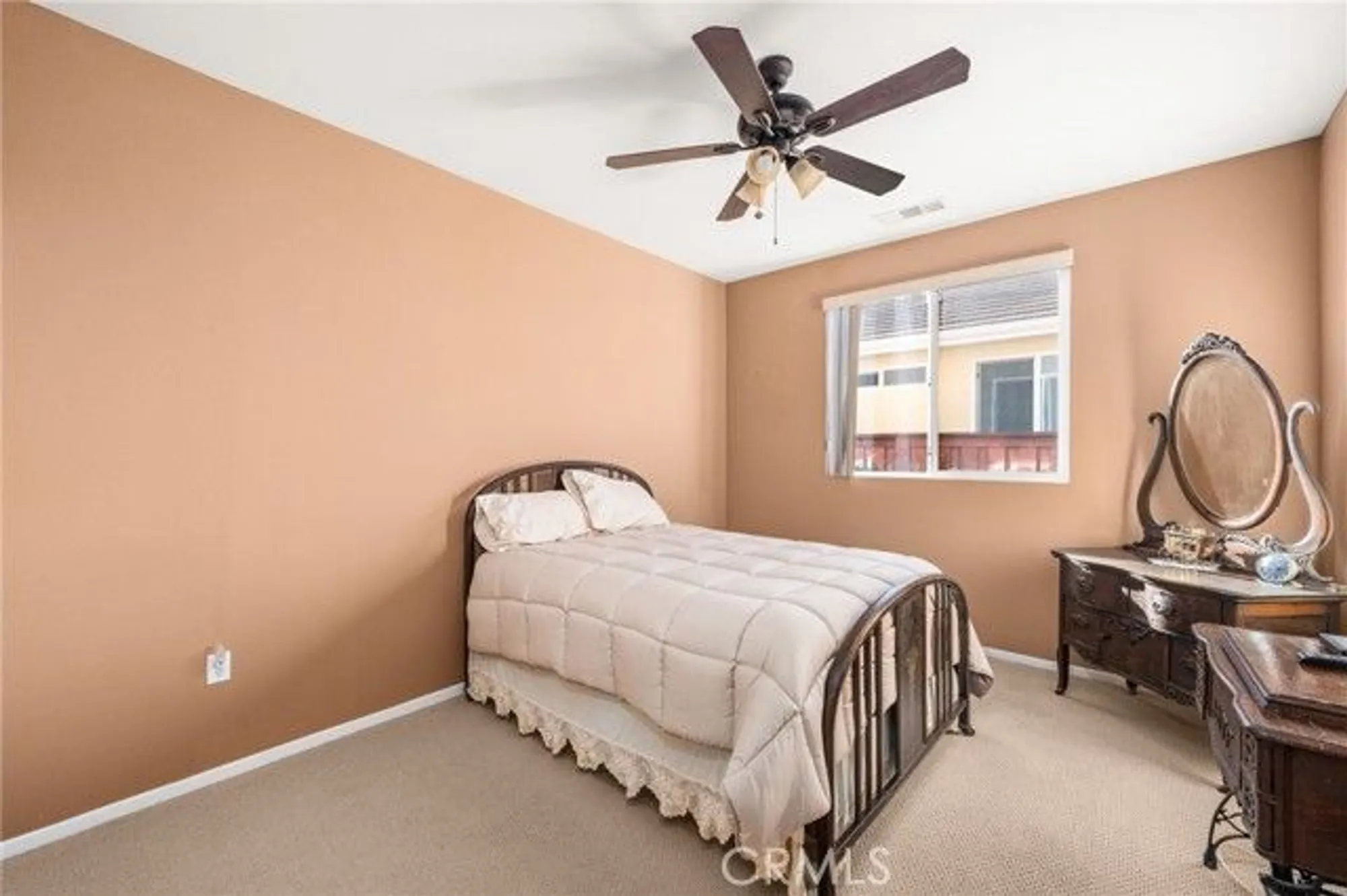 Property Slideshow image 10 of 37 | 382 casper dr, Hemet, CA, 92545