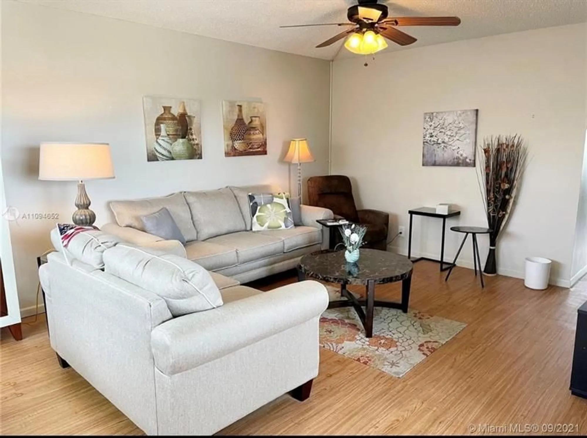 Property Slideshow image 4 of 24 | 84 brighton b # 84, Boca Raton, FL, 33434