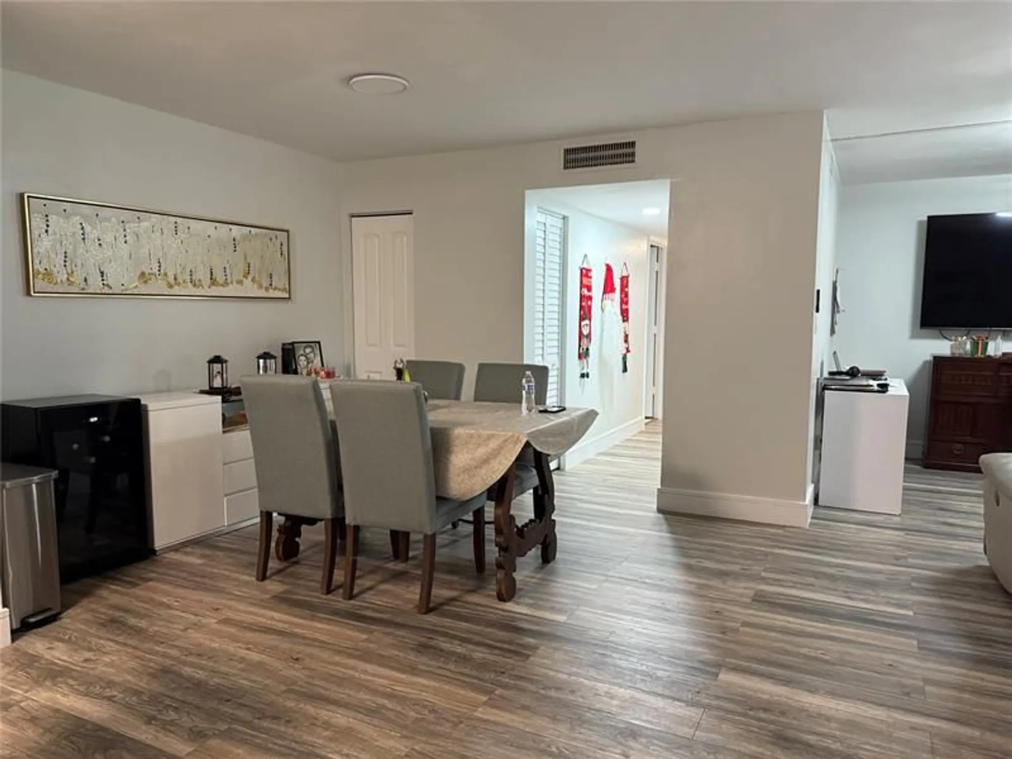 Property Slideshow image 7 of 23 | 10905 w clairmont cir # 10905, Tamarac, FL, 33321