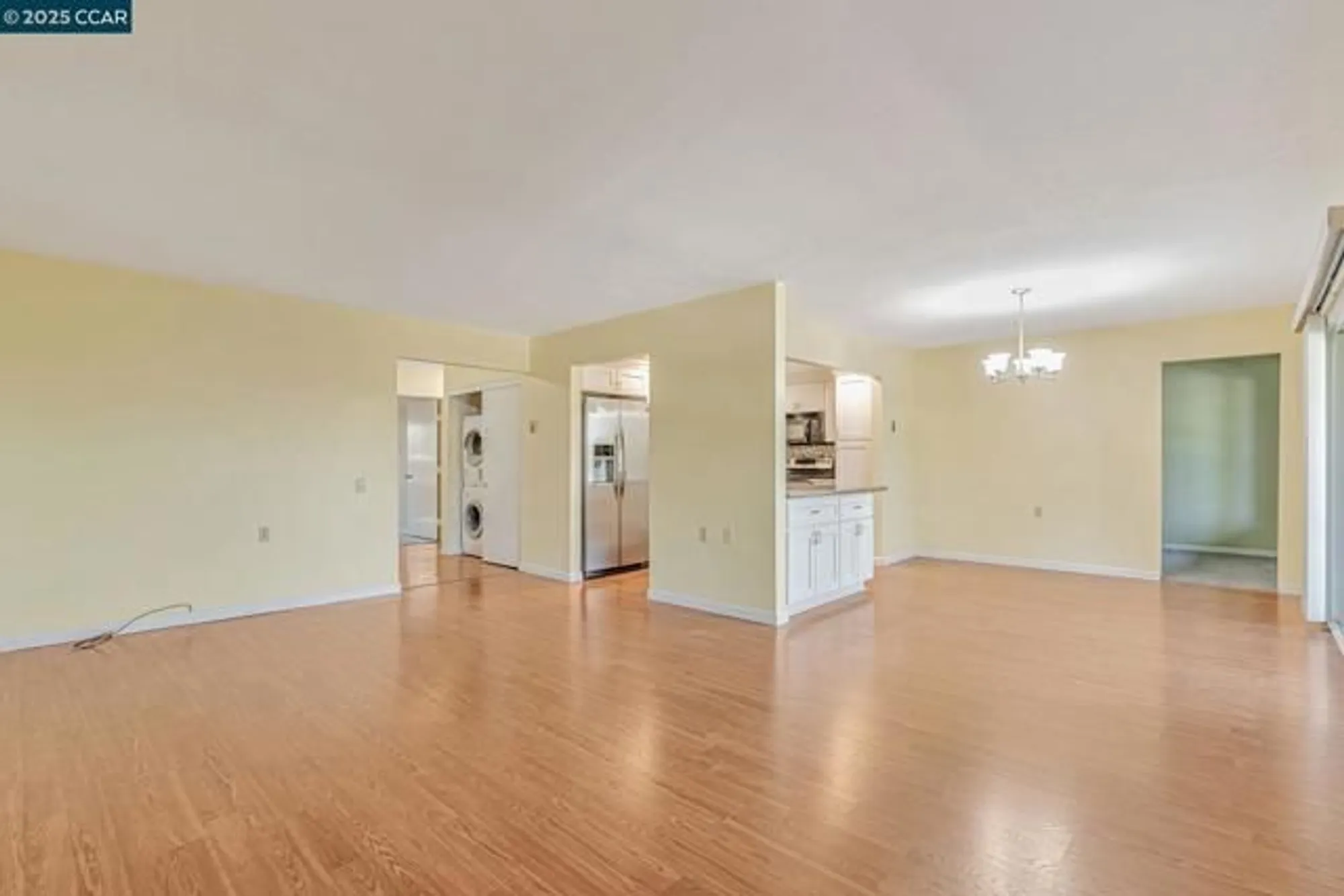 Property Slideshow image 7 of 30 | 1909 skycrest dr 2, Walnut Creek, CA, 94595