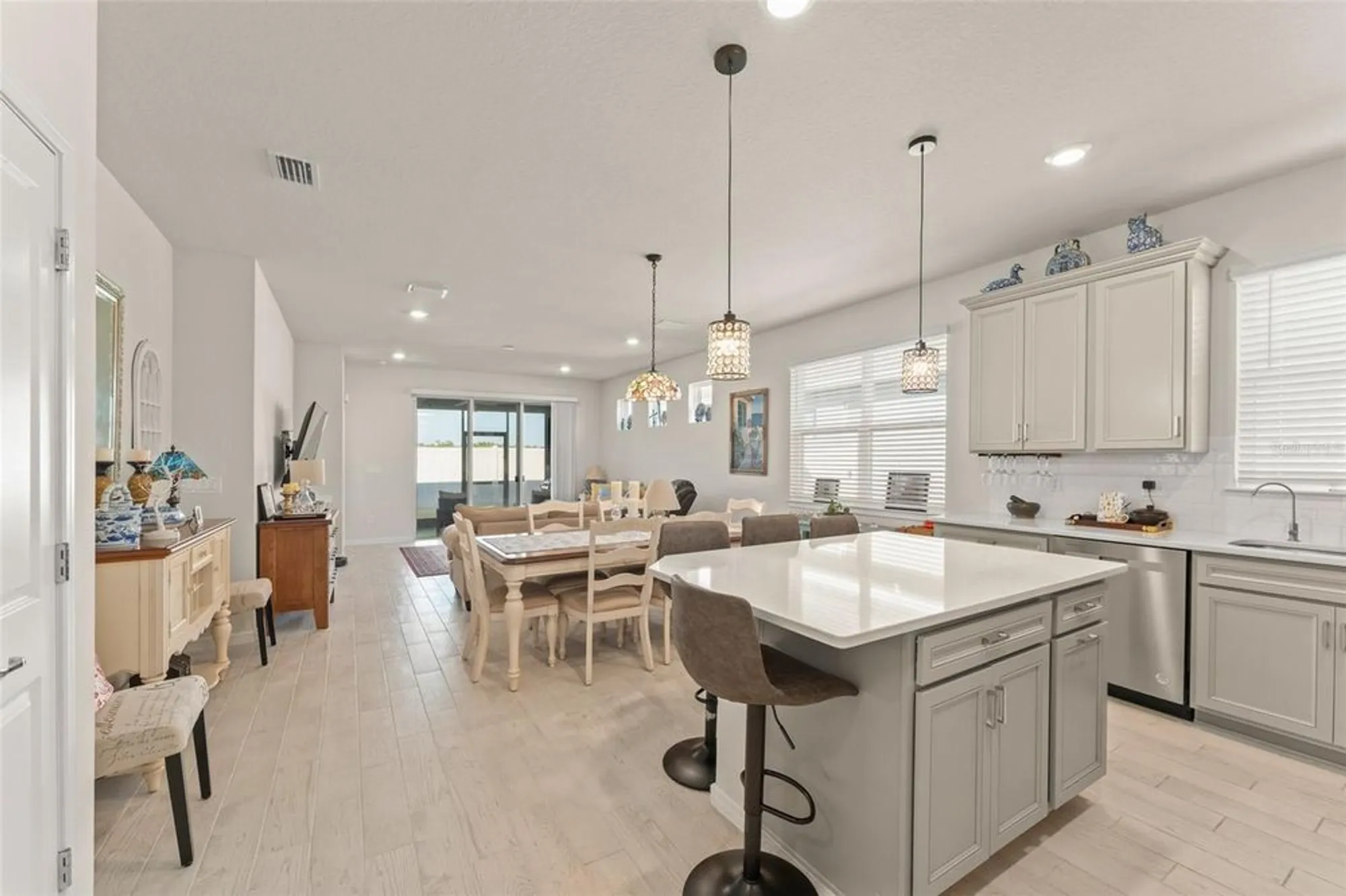 Property Slideshow image 8 of 50 | 1855 spring shower cir, Kissimmee, FL, 34744