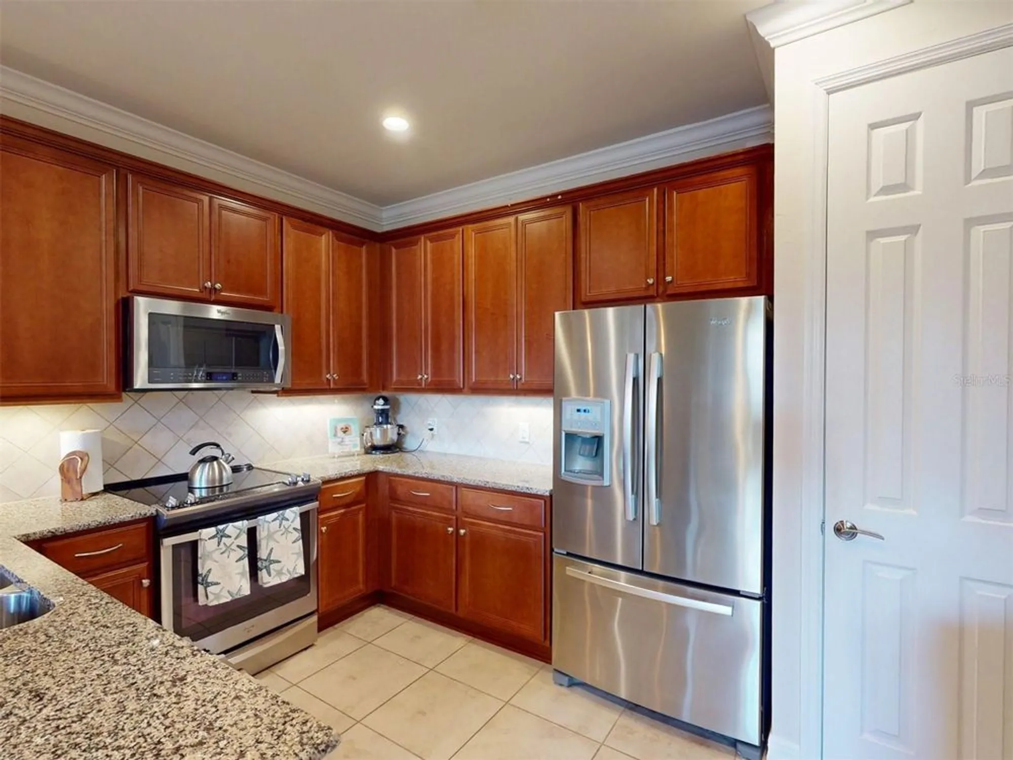 Property Slideshow image 14 of 47 | 2419 daisy dr, North Port, FL, 34289