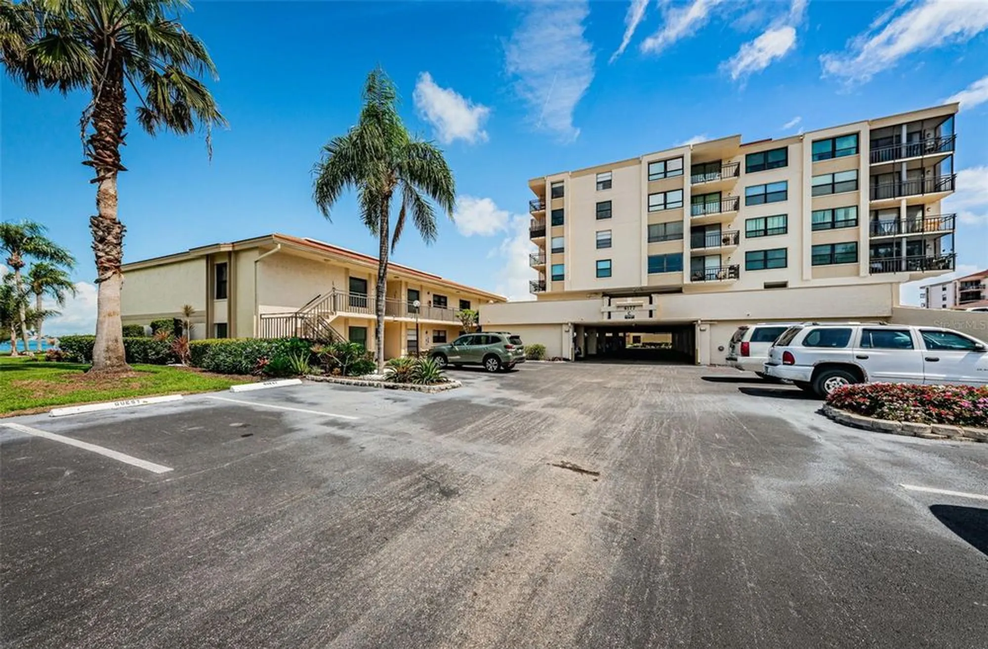 Property Slideshow image 40 of 50 | 6177 sun blvd apt 307, Saint Petersburg, FL, 33715