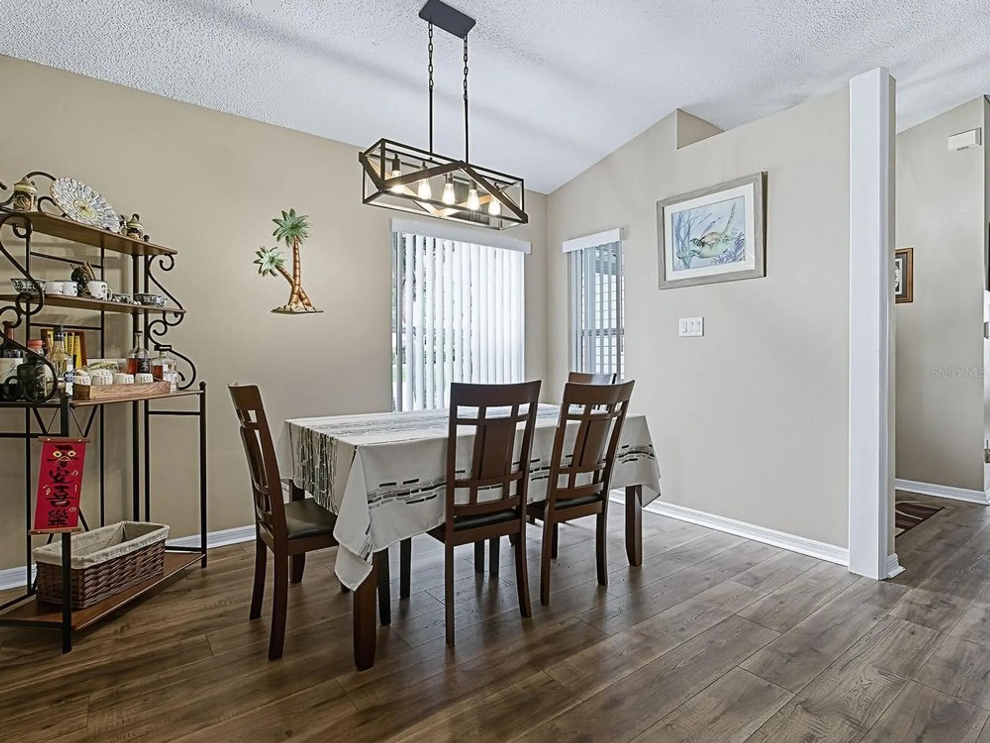 Property Slideshow image 10 of 65 | 4949 sawgrass lake cir, Leesburg, FL, 34748