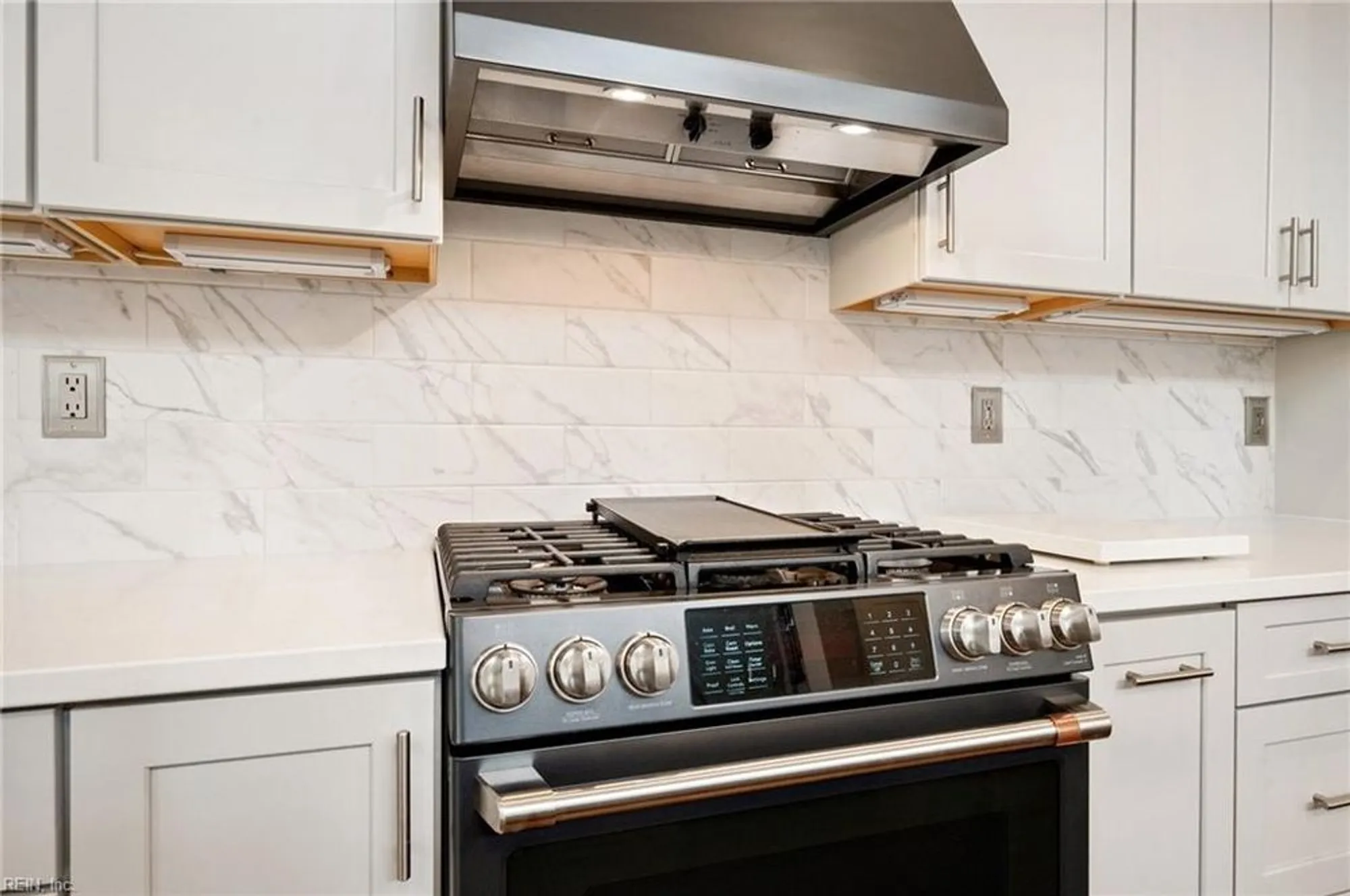 Property Slideshow image 18 of 50 | 141 enclave ct, Williamsburg, VA, 23185