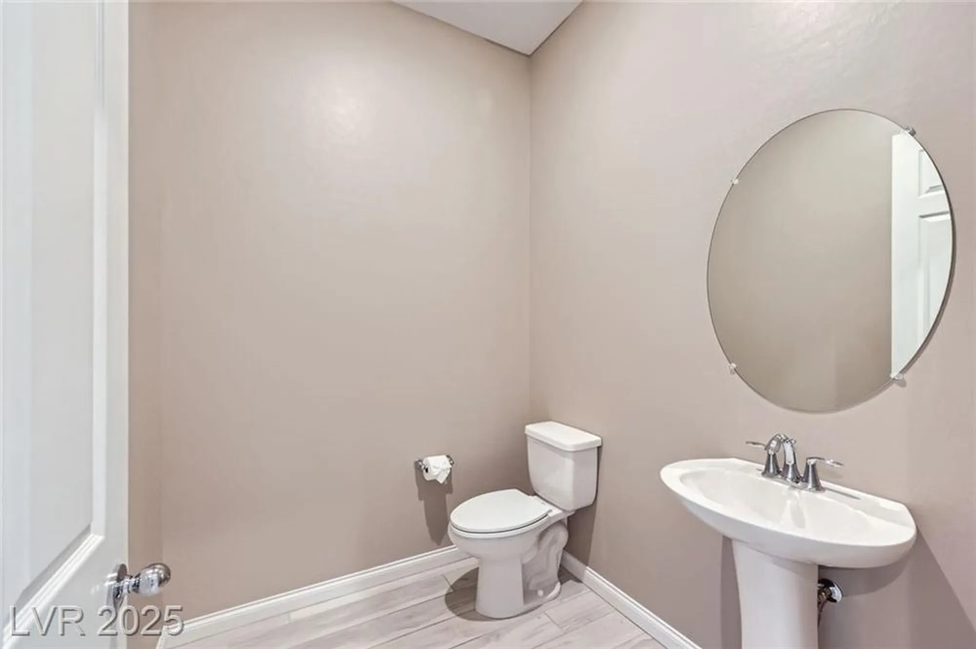 Property Slideshow image 23 of 53 | 738 purple knoll walk, Henderson, NV, 89011