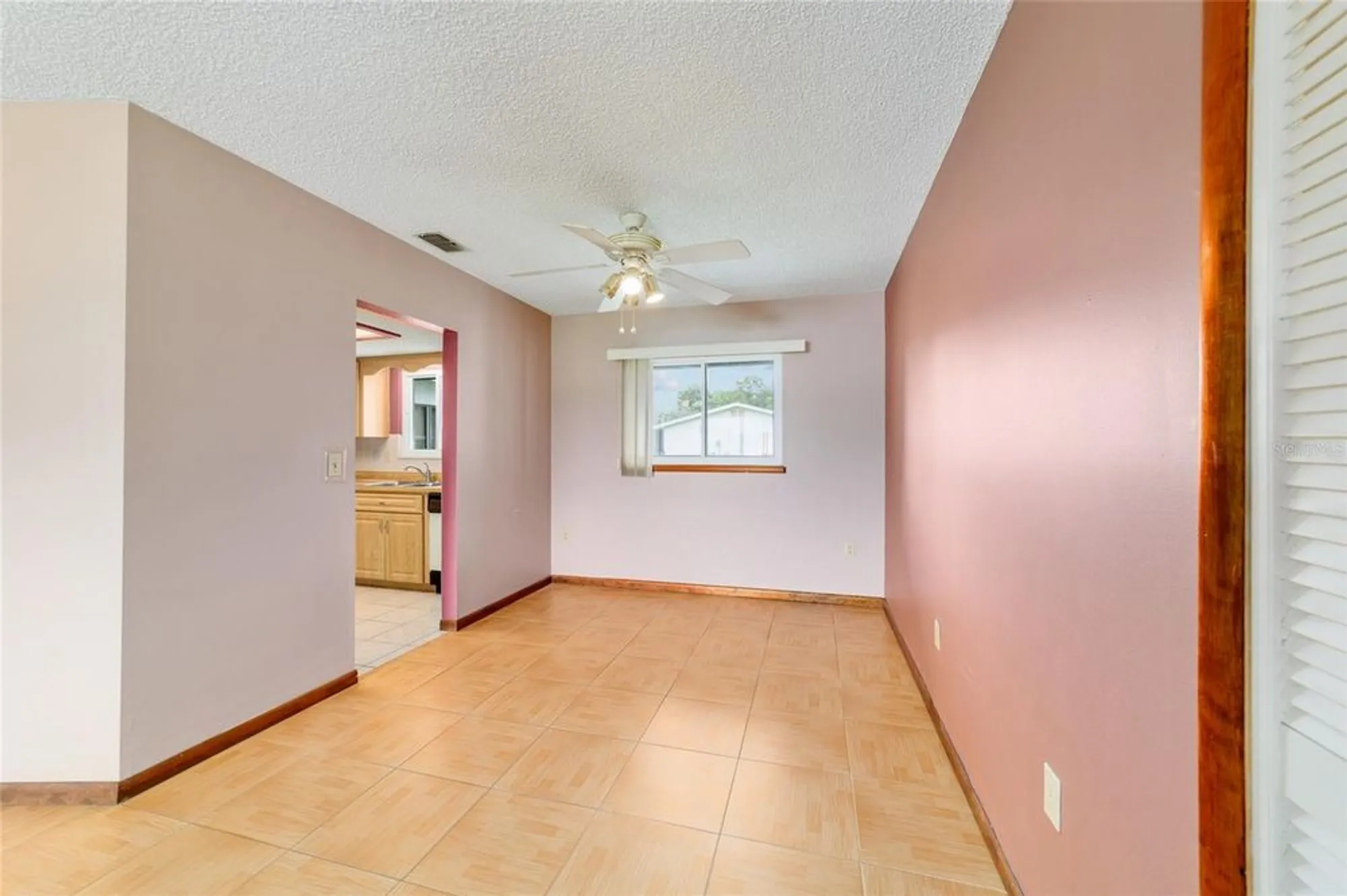 Property Slideshow image 17 of 62 | 9841 sw 102nd pl, Ocala, FL, 34481