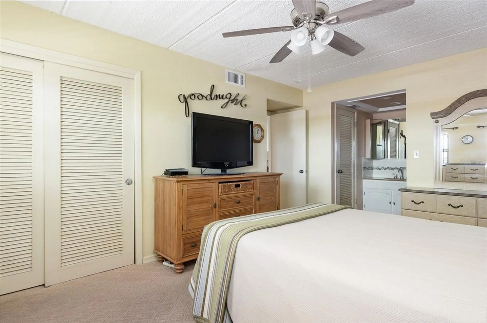Property Slideshow image 17 of 38 | 1 boca ciega point blvd apt 212, St Petersburg, FL, 33708