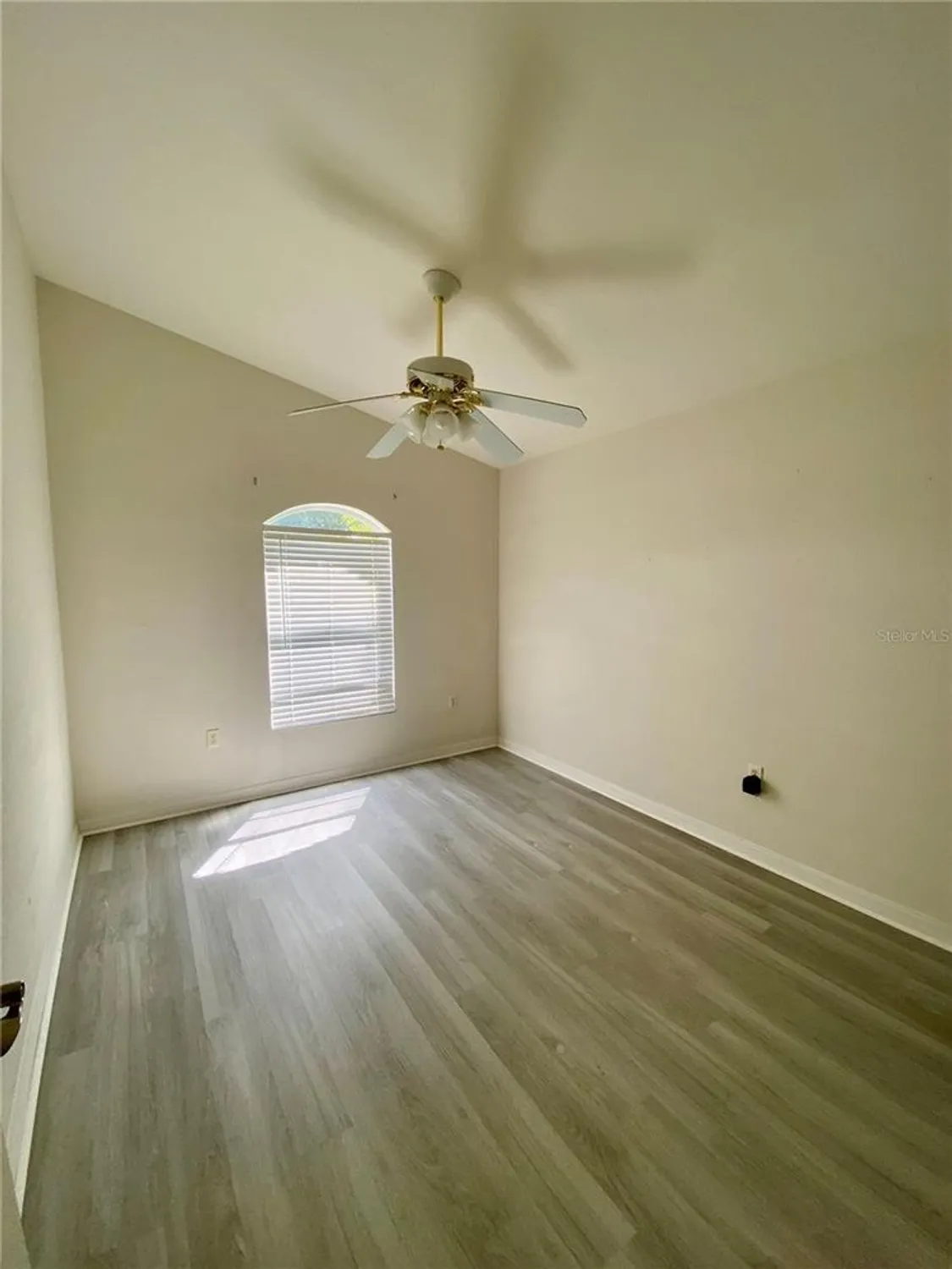 Property Slideshow image 21 of 47 | 246 chalet estates st, Lake Wales, FL, 33859