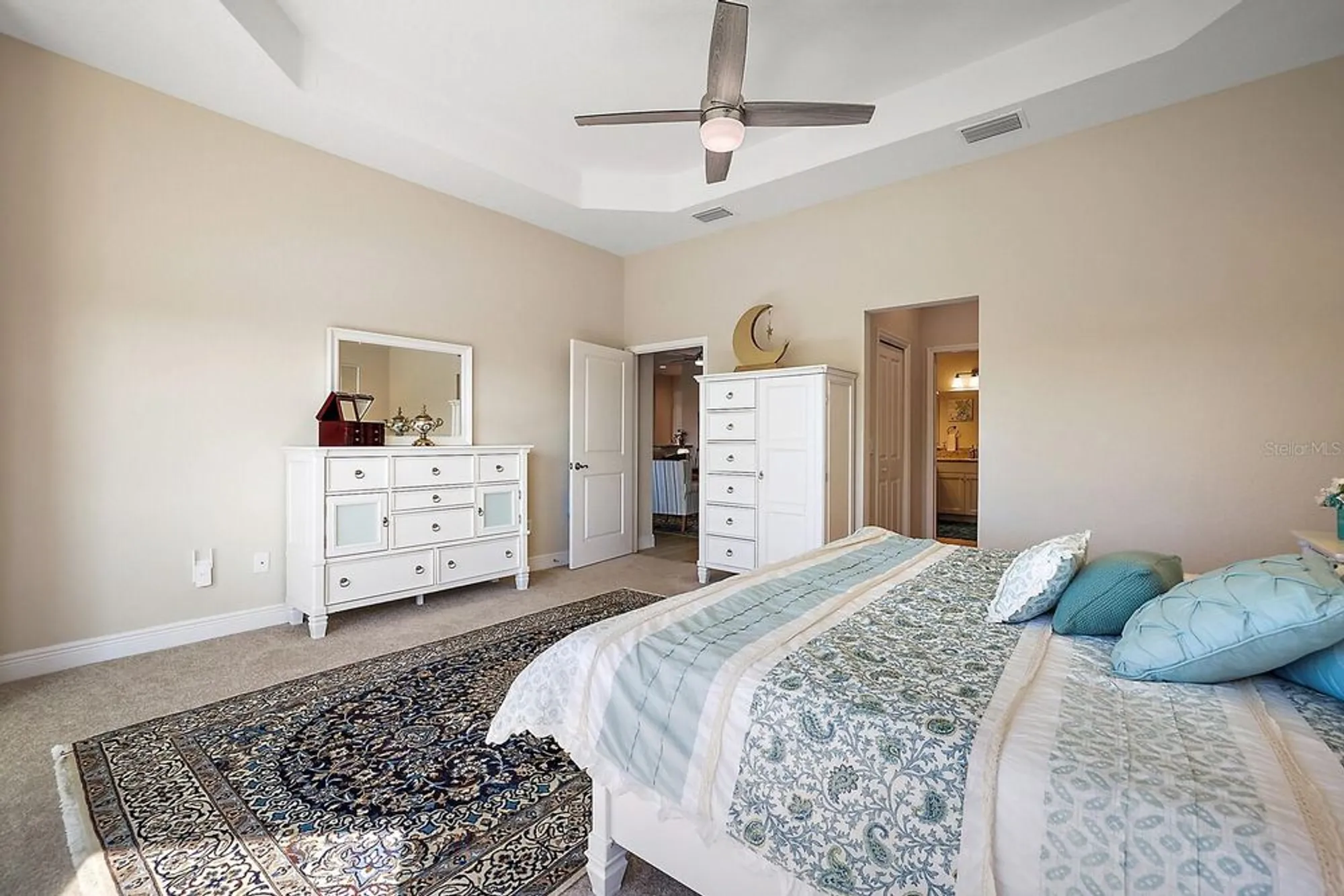 Property Slideshow image 19 of 41 | 5129 jareds landing way, Oxford, FL, 34484