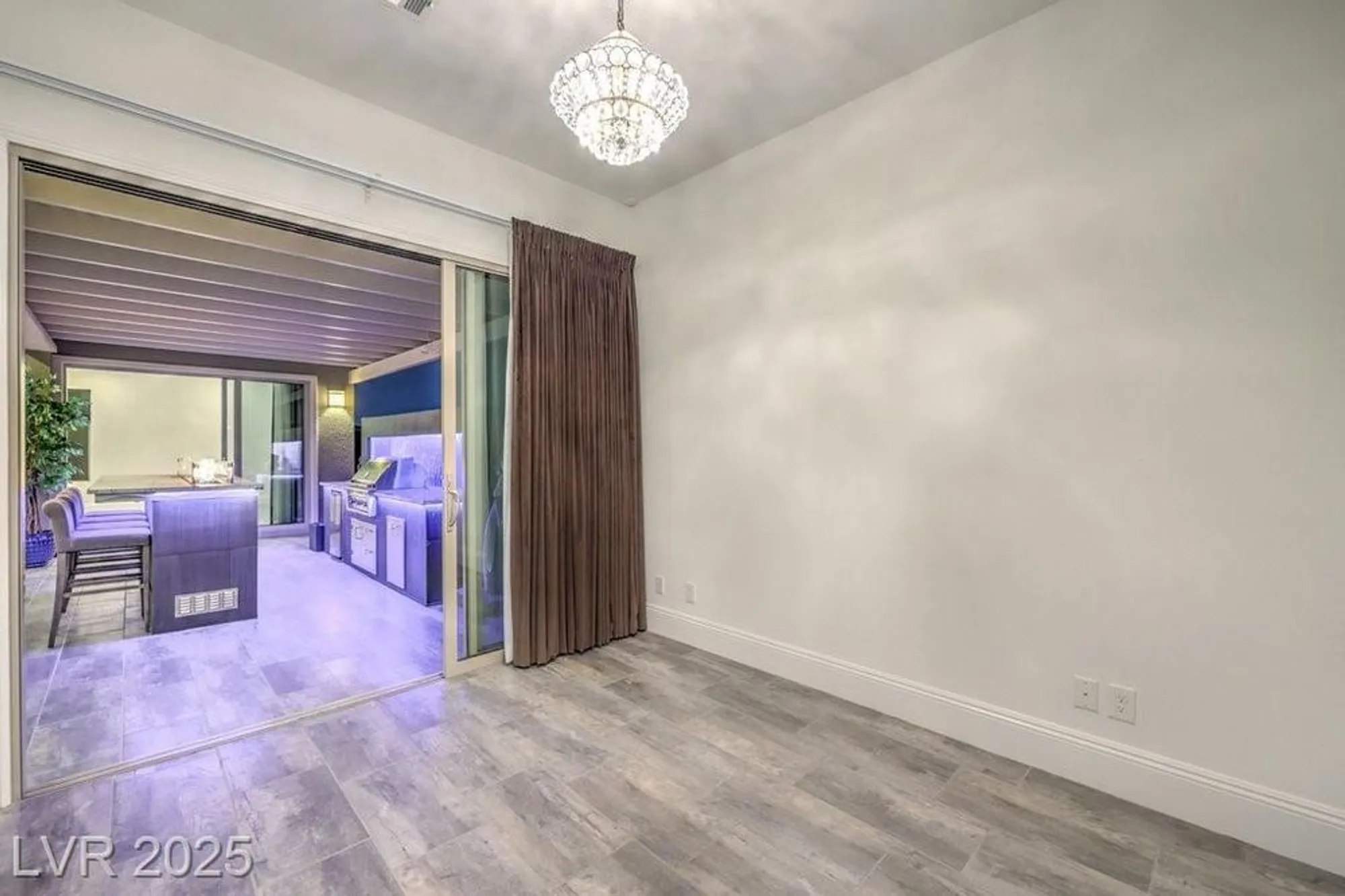 Property Slideshow image 26 of 62 | 9928 regency square ave, Las Vegas, NV, 89148