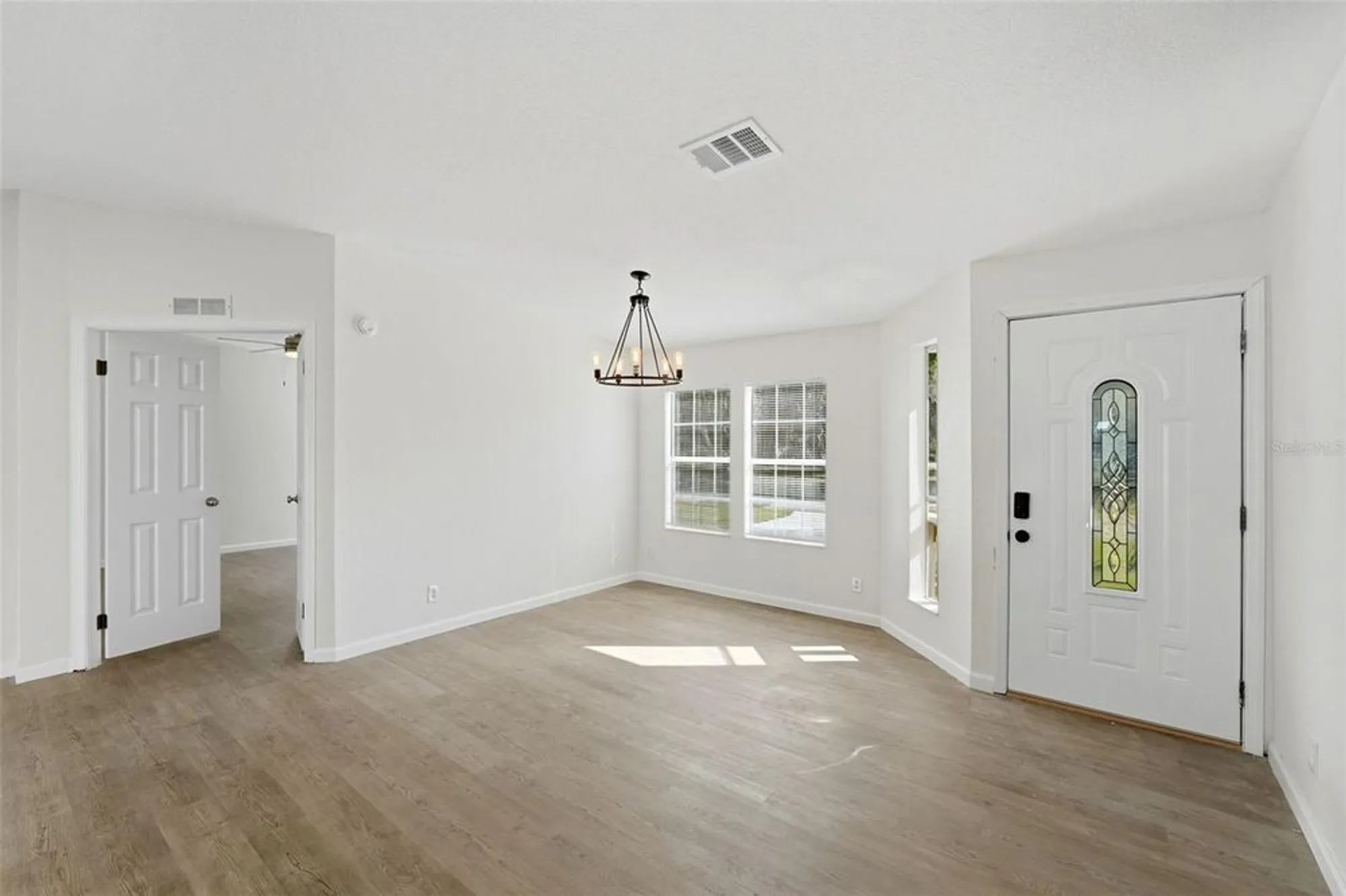 Property Slideshow image 22 of 38 | 5180 lexington cir, Wildwood, FL, 34785